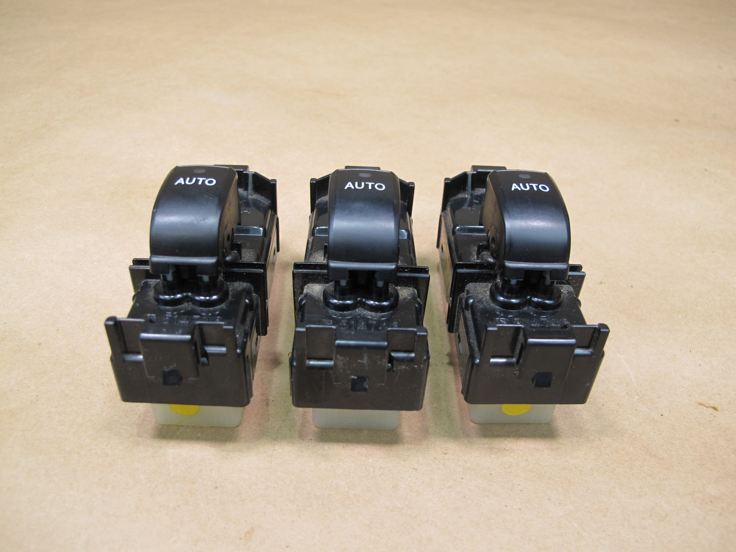1998-2007 Lexus UZJ100L LX470 Window Door Lock Button Switch Set of 4