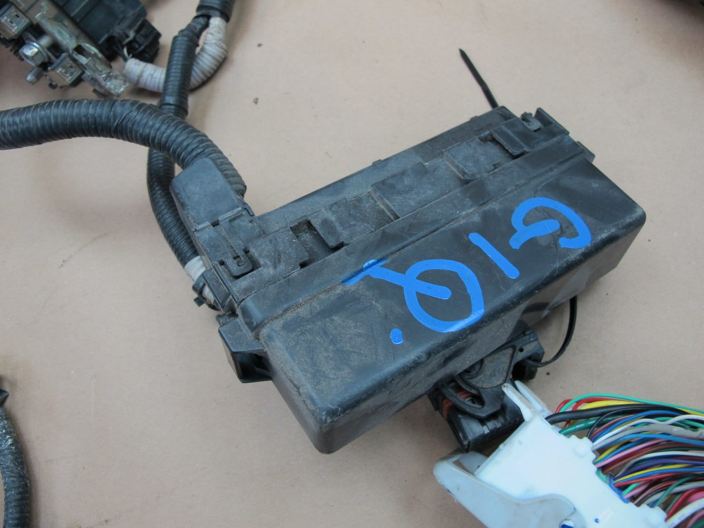 2014-2015 Infiniti QX60 2.5L Hybrid Engine Bay Room Motor Wire Wiring Harness