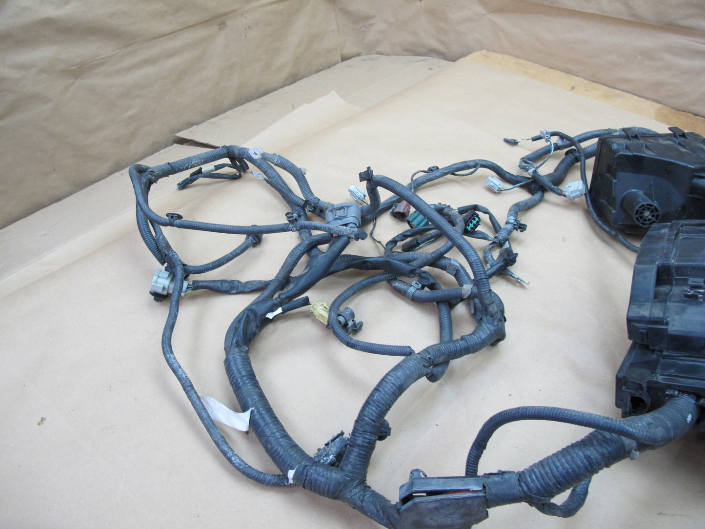 2014-2015 Infiniti QX60 2.5L Hybrid Engine Bay Room Motor Wire Wiring Harness