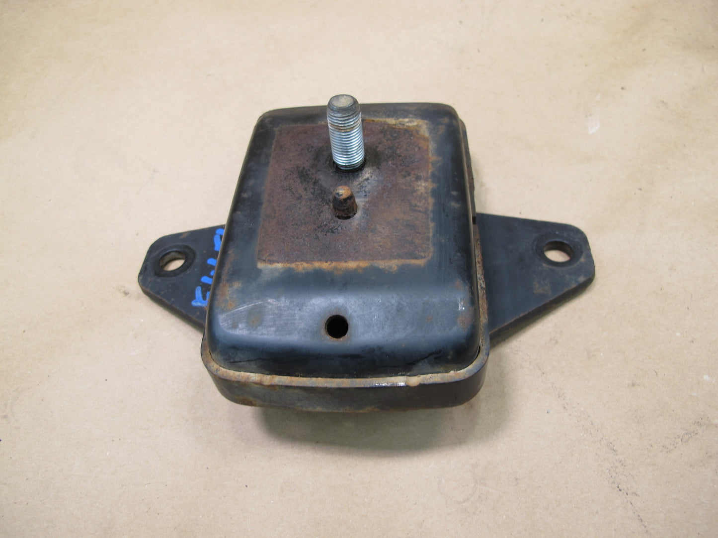 2003-2007 Lexus UZJ100L LX470 Left & Right Engine Motor Mount Set of 2
