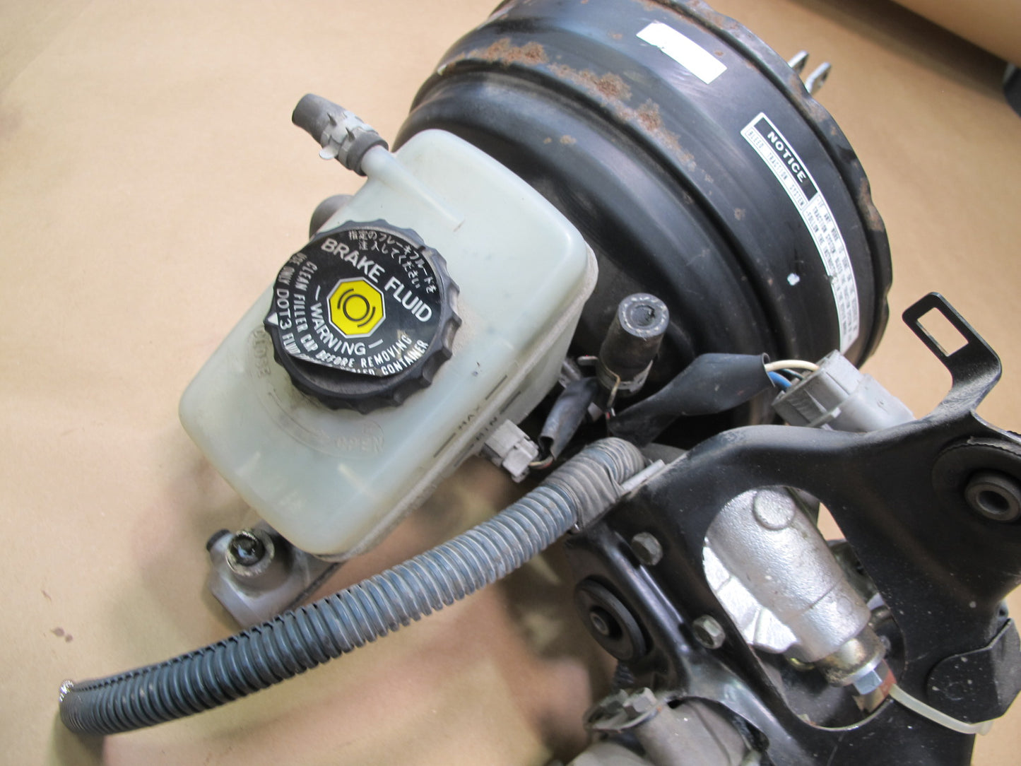 95-97 Lexus UCF20L LS400 Brake Master Cylinder Booster Traction Pump Assy OEM