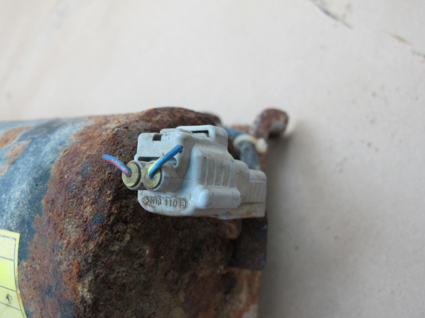 1998-2007 Lexus J100 LX470 Air Suspension Accumulator Tank 49130-60010