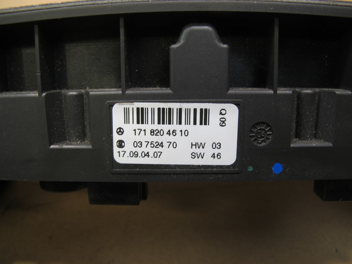 05-08 Mercedes R171 Slk-class Dash Center Hazard Door ESP Heater Switch OEM