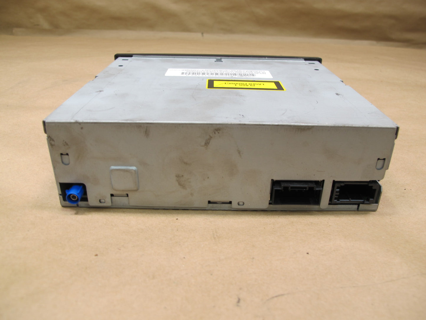 05-11 Mercedes R171 Slk-class GPS Navigation System DVD Module 2208206085 OEM