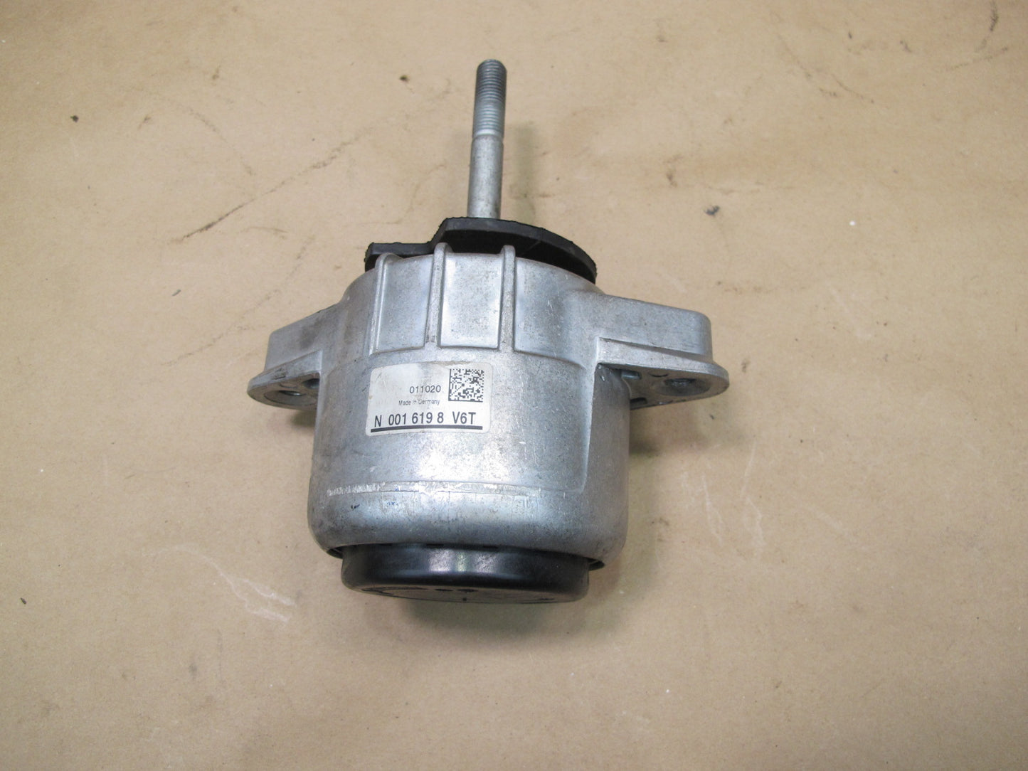 2011-2013 Porsche Panamera 970 3.6L AWD Left & Right Engine Motor Mount Set of 2