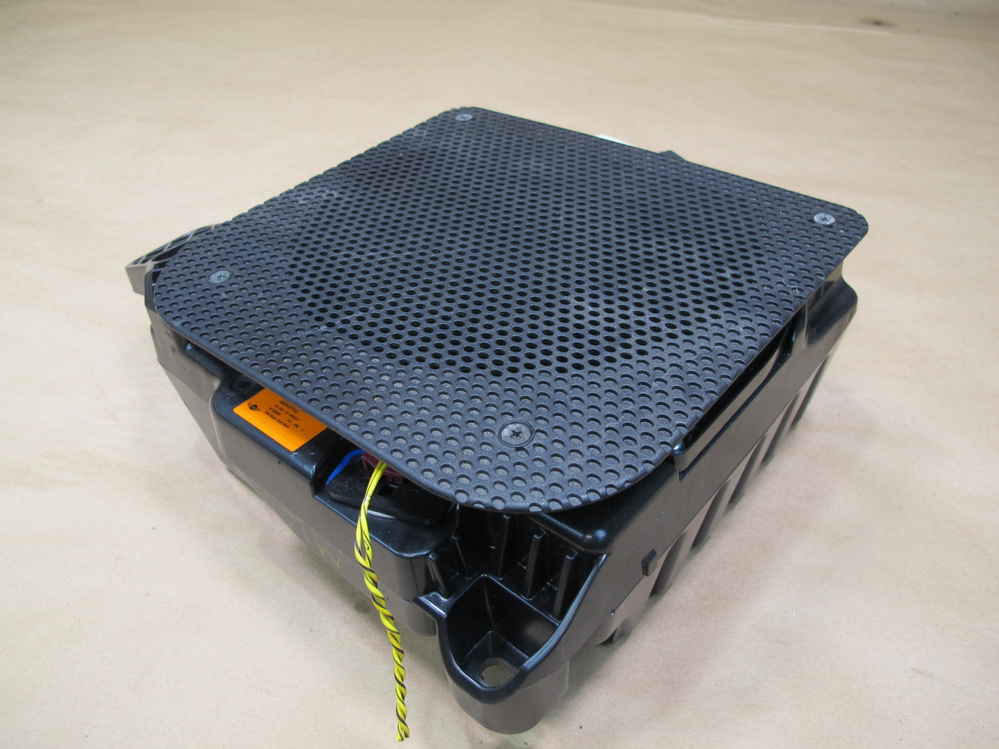 11-16 Mini Cooper R60 R61 Front Left Harman Kardon Subwoofer Speaker OEM