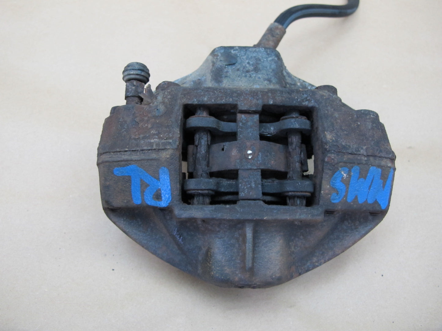 86-91 Mercedes W126 560SEL 560SEC Set of 2 Rear Left & Right Brake Caliper OEM