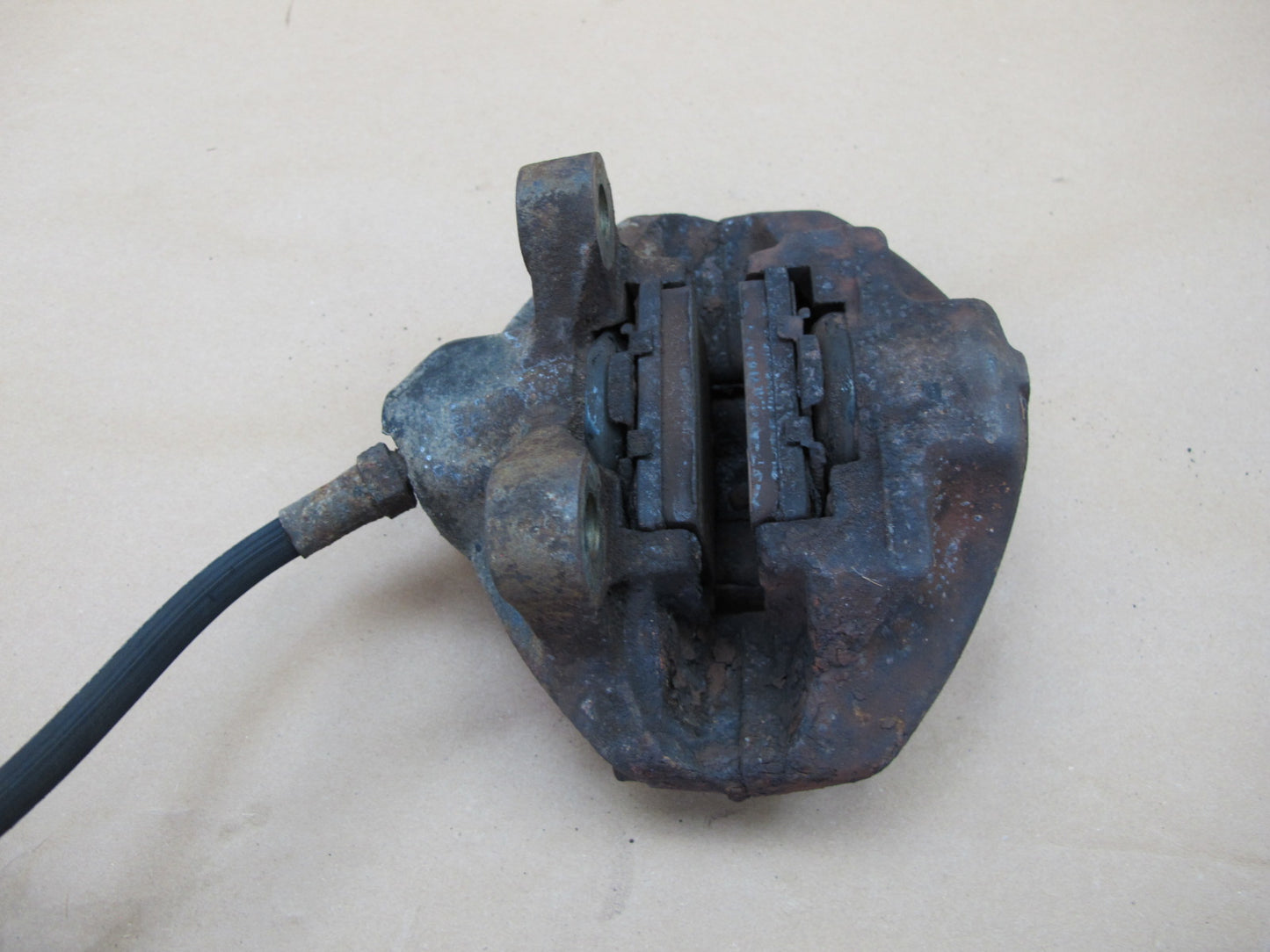 86-91 Mercedes W126 560SEL 560SEC Set of 2 Rear Left & Right Brake Caliper OEM