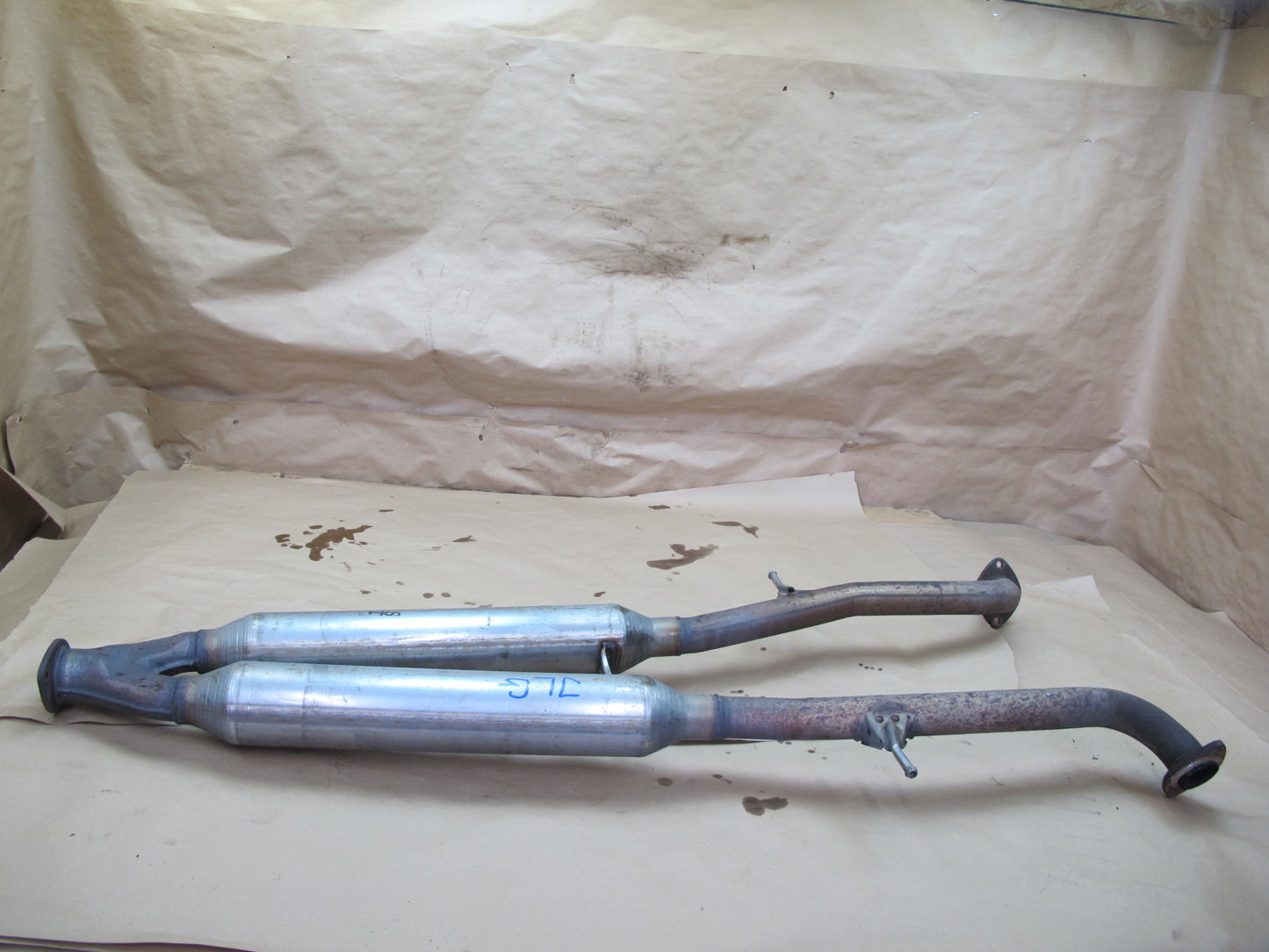 01-05 LEXUS GS300 GS400 2JZGE ENGINE CENTER EXHAUST MUFFLER PIPE TUBE