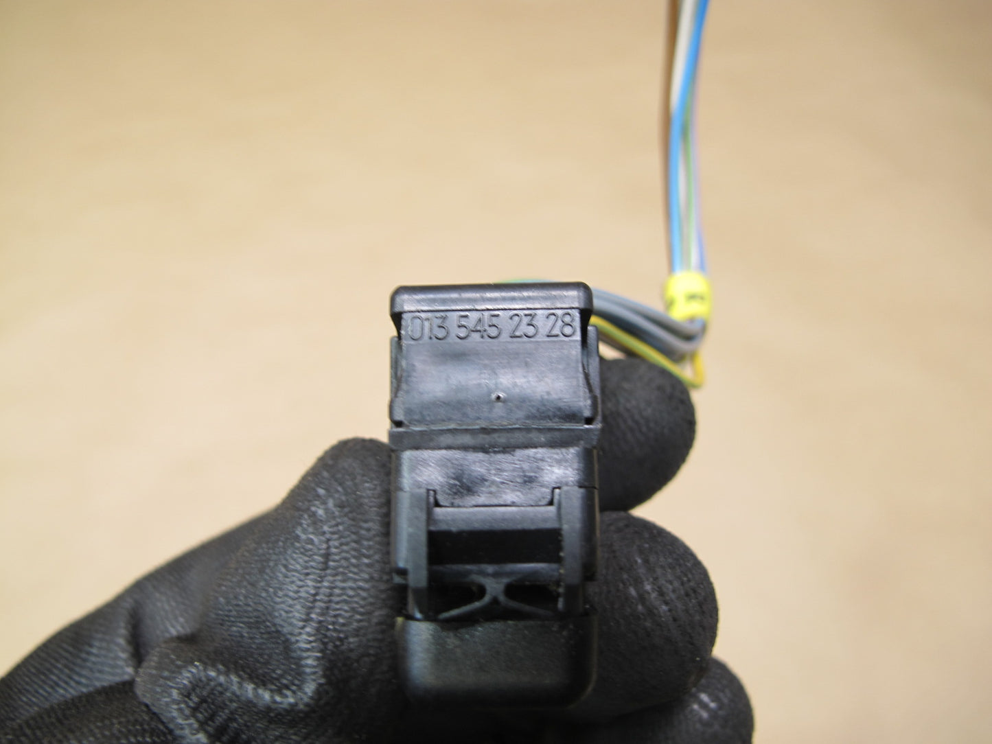 86-91 Mercedes W126 Heated Seat Heater Button Switch 0135452328 OEM