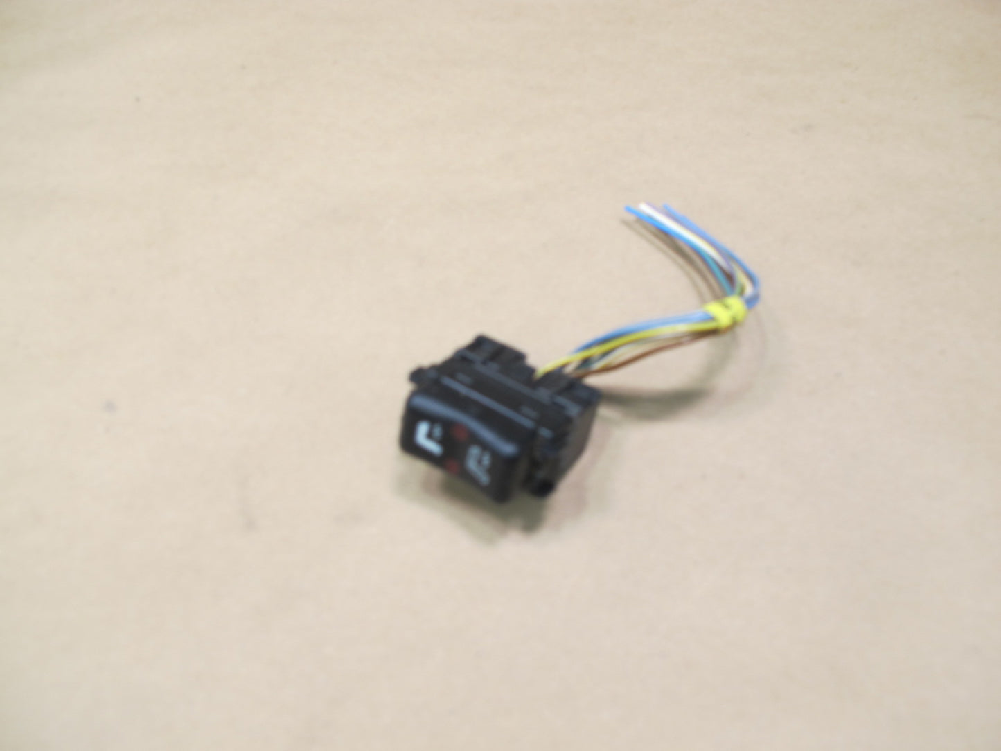 86-91 Mercedes W126 Heated Seat Heater Button Switch 0135452328 OEM