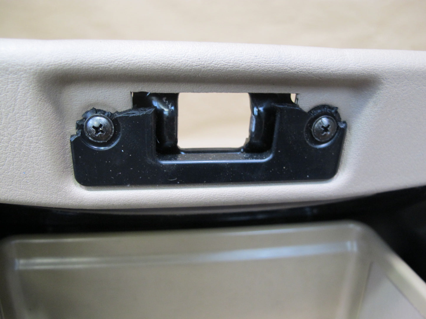 96-02 BMW E36/7 Z3 Dash Front Glove Box Compartment Storage Beige 8399612 OEM