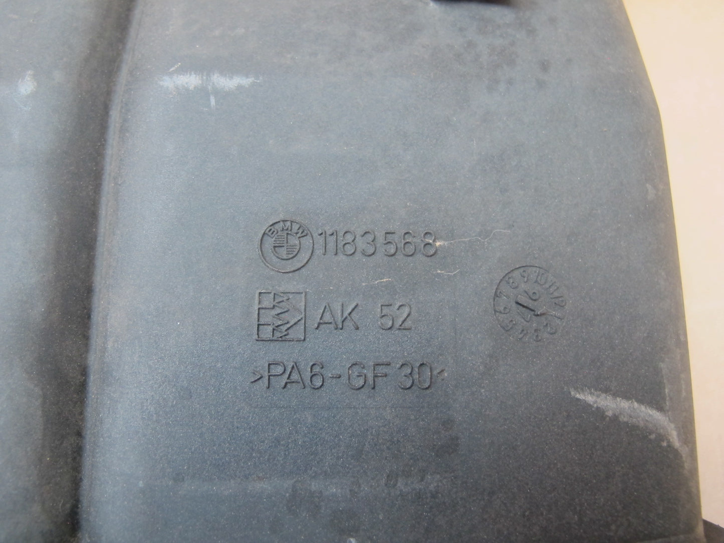 96-02 BMW E36 Z3 Fuel Evap Vapor Charcoal Canister 1183568 OEM