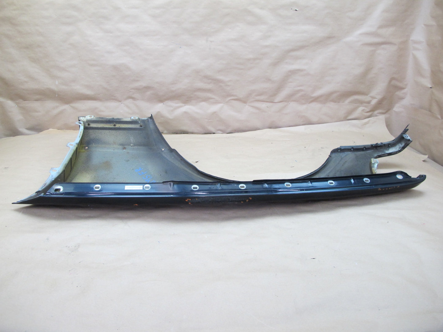86-91 Mercedes W126 560SEL Front Right Fender Shell Cover Panel OEM
