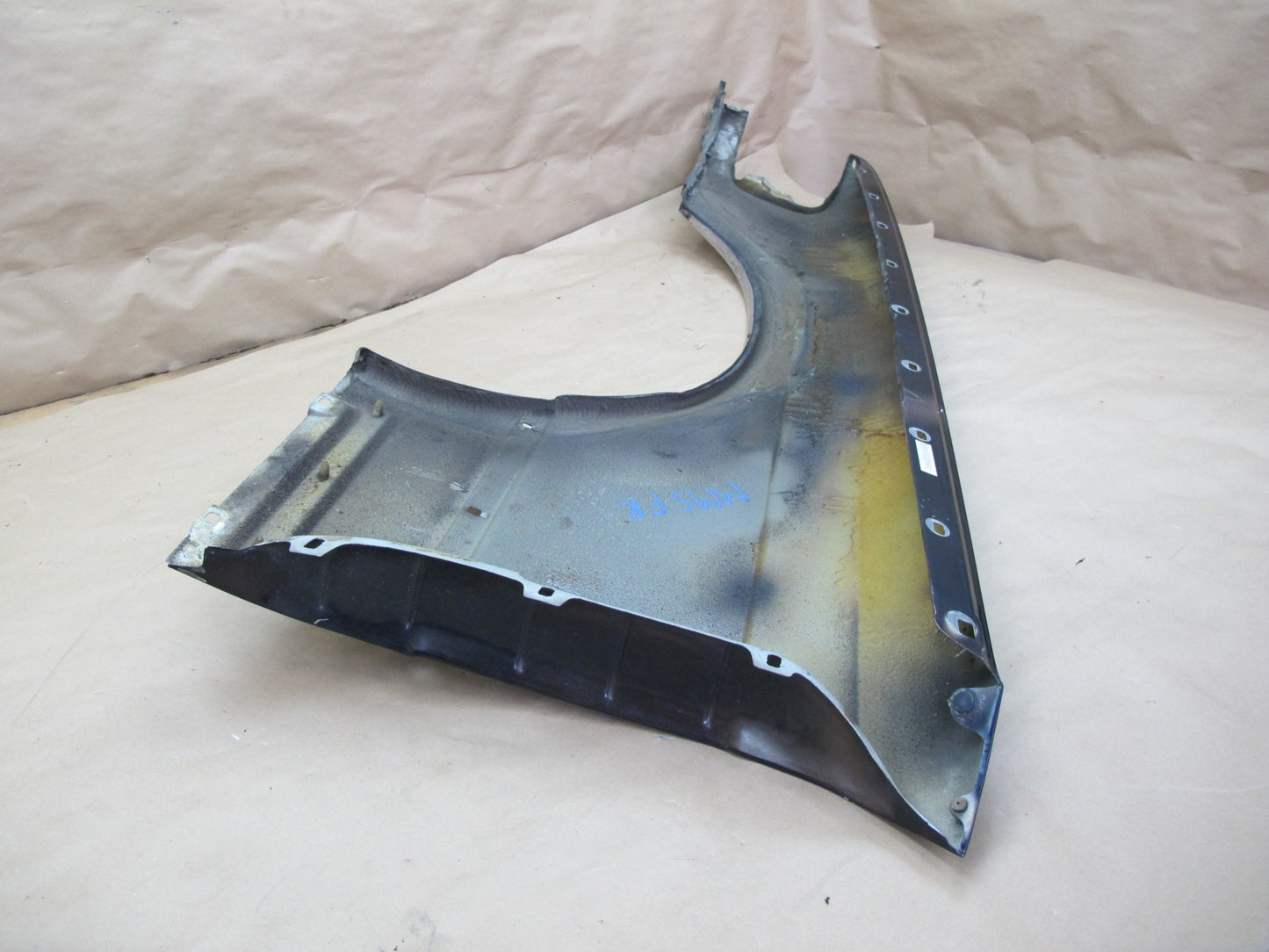 86-91 Mercedes W126 560SEL Front Right Fender Shell Cover Panel OEM