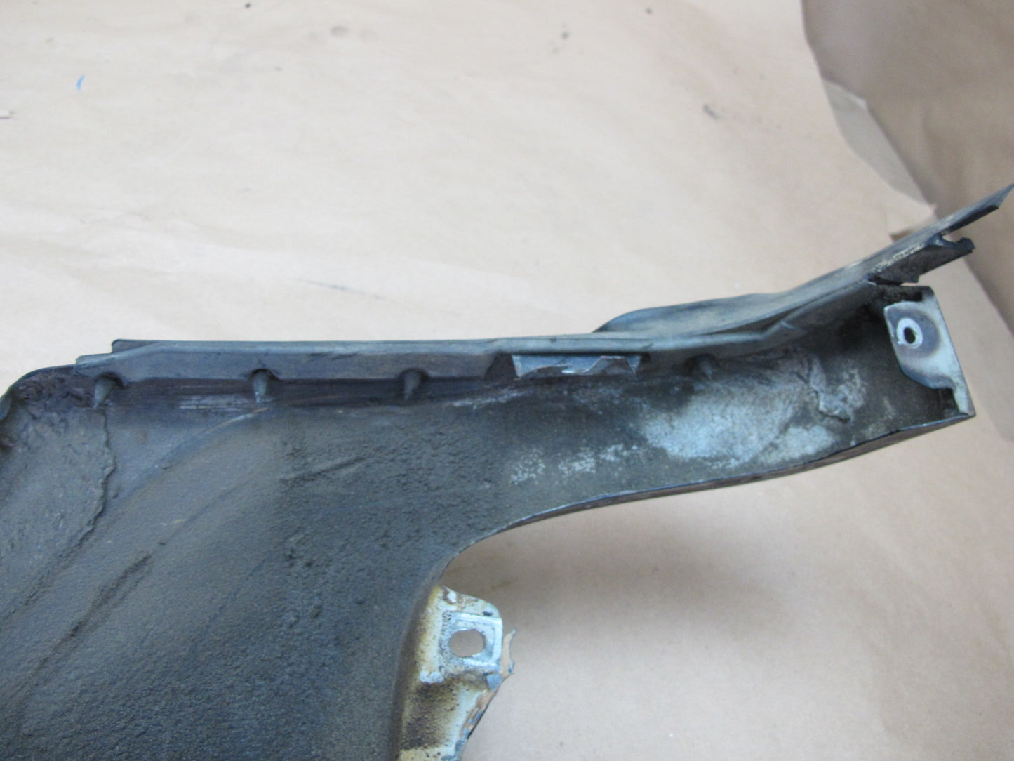 86-91 Mercedes W126 560SEL Front Right Fender Shell Cover Panel OEM