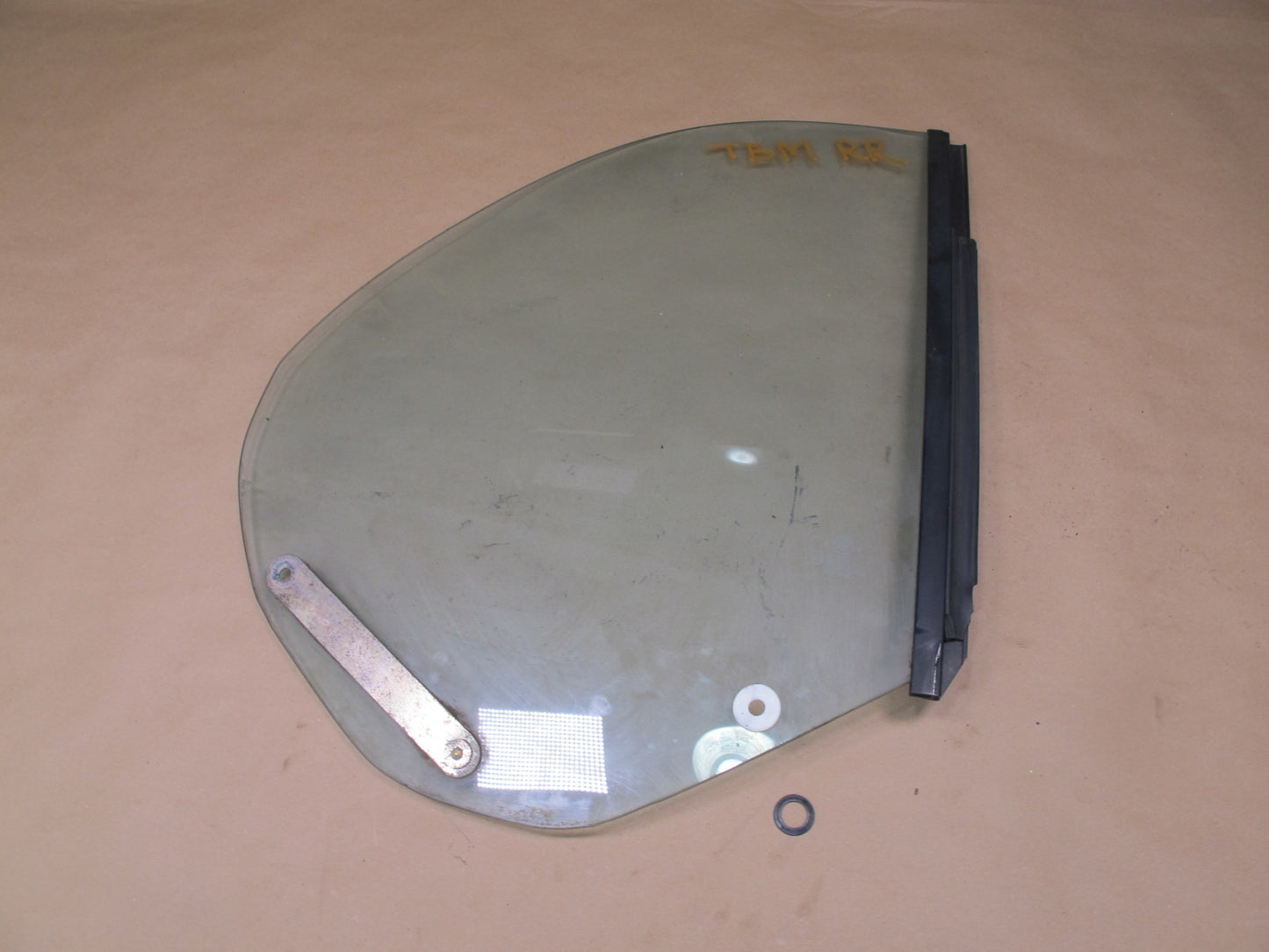 87-91 BMW E30 3-SERIES Convertible Rear Right Quarter Glass Window OEM