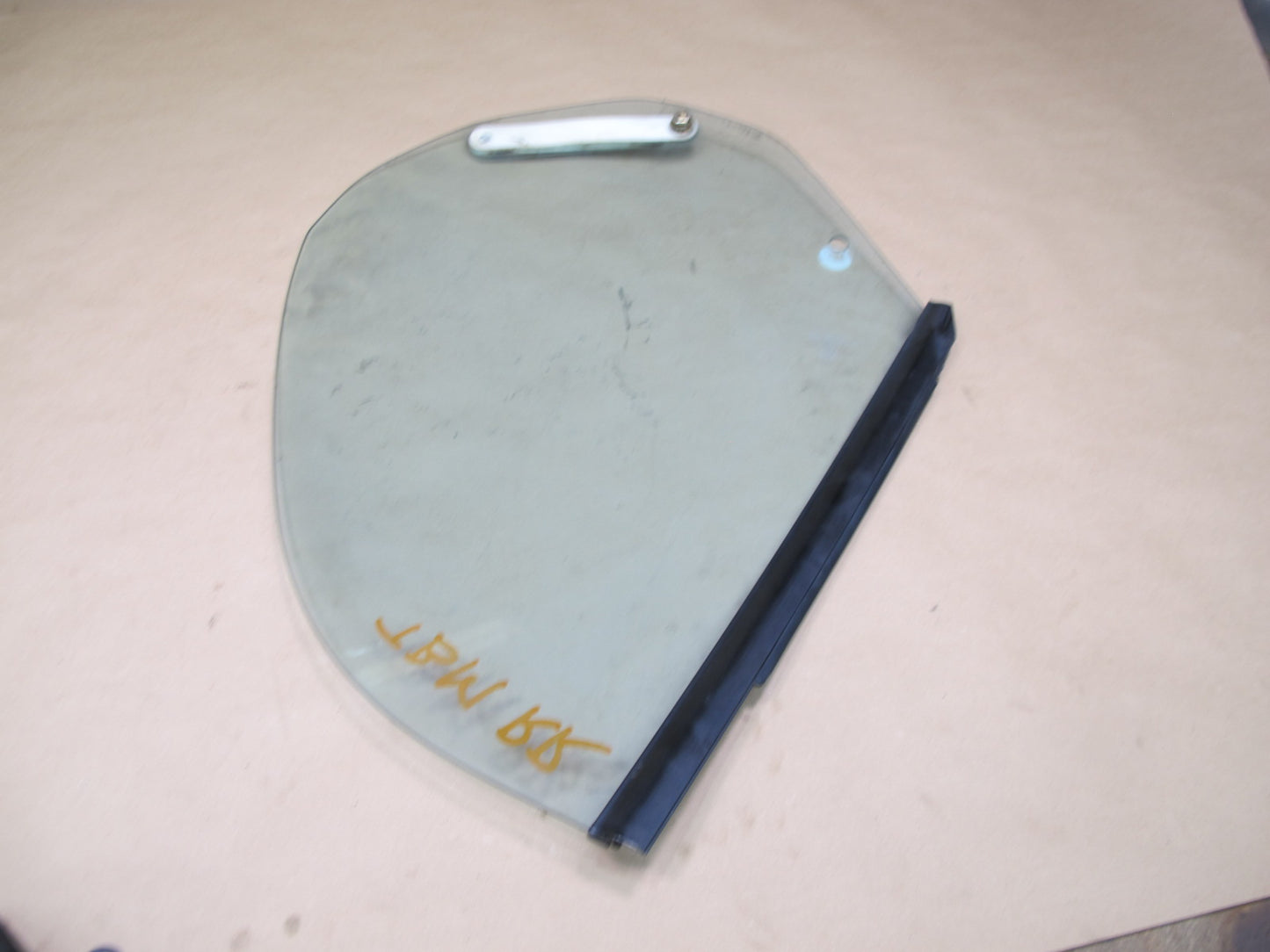 87-91 BMW E30 3-SERIES Convertible Rear Right Quarter Glass Window OEM