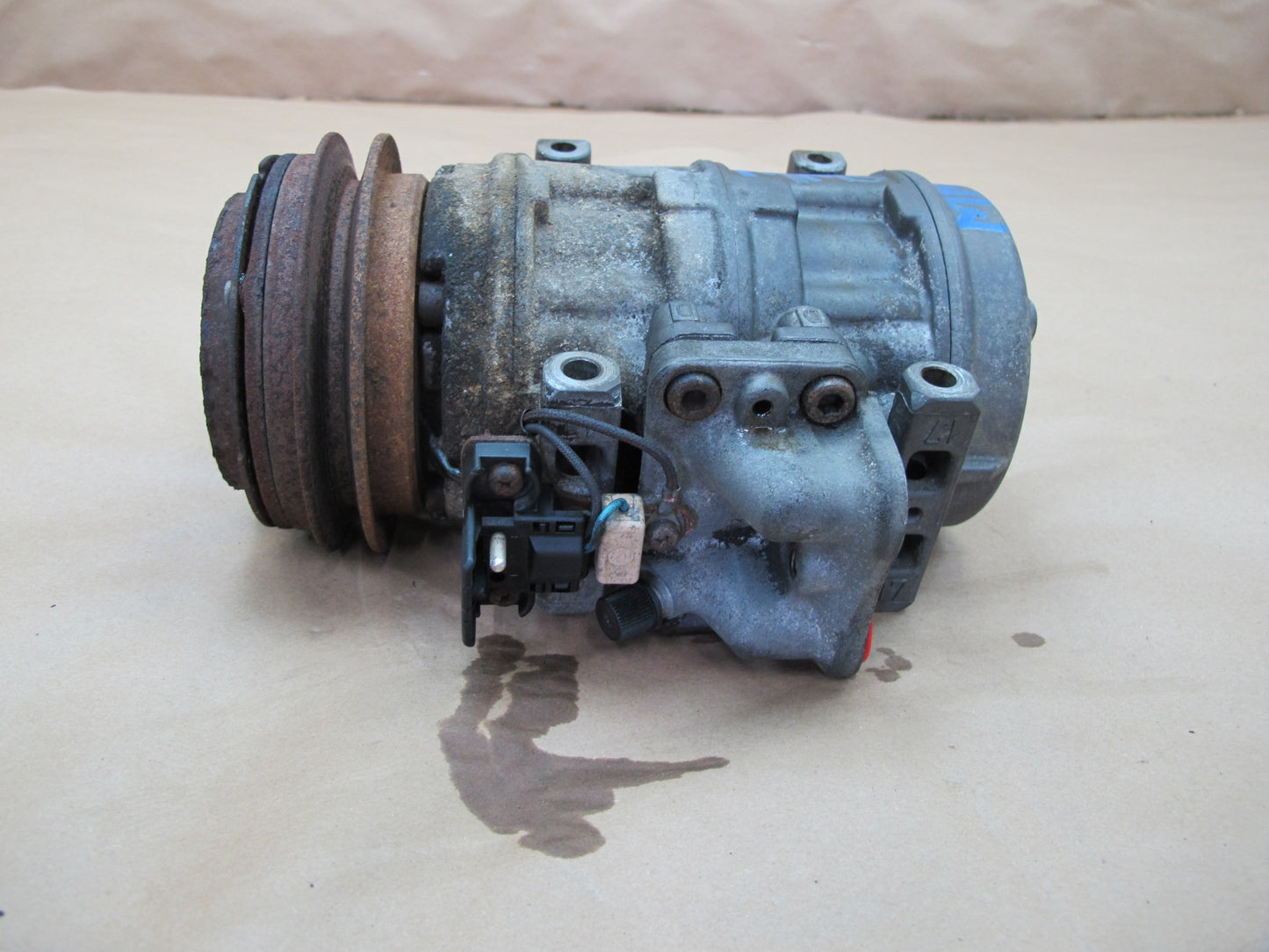 86-91 Mercedes W126 A/C Air Condition Compressor 1161310101 OEM