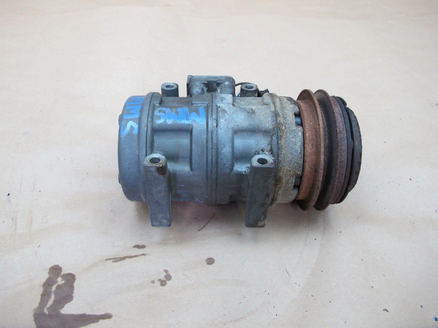 86-91 Mercedes W126 A/C Air Condition Compressor 1161310101 OEM