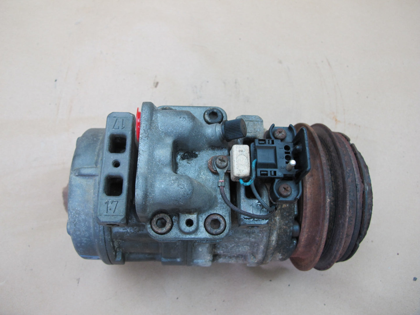 86-91 Mercedes W126 A/C Air Condition Compressor 1161310101 OEM