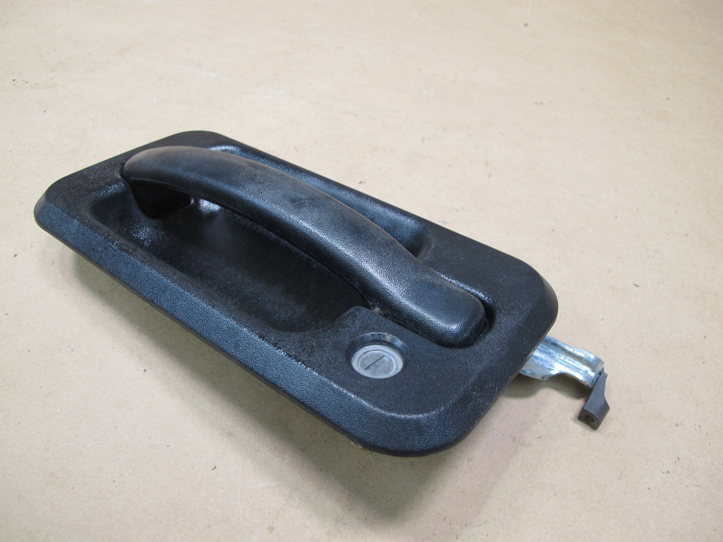 2003-2007 Hummer H2 Front Left Door Exterior Handle 15104790