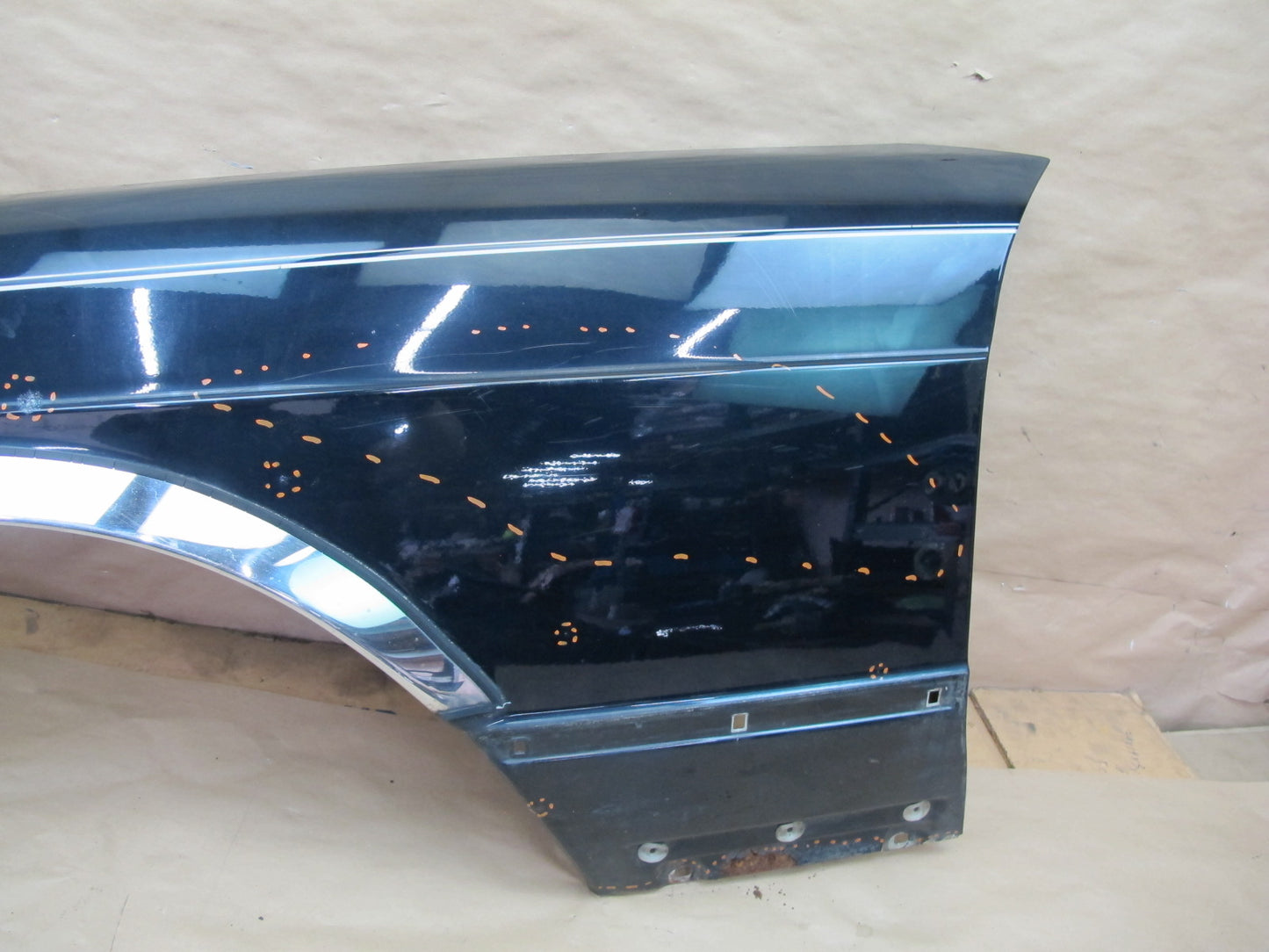 86-91 Mercedes W126 Front Left Fender Shell Cover Panel Black OEM