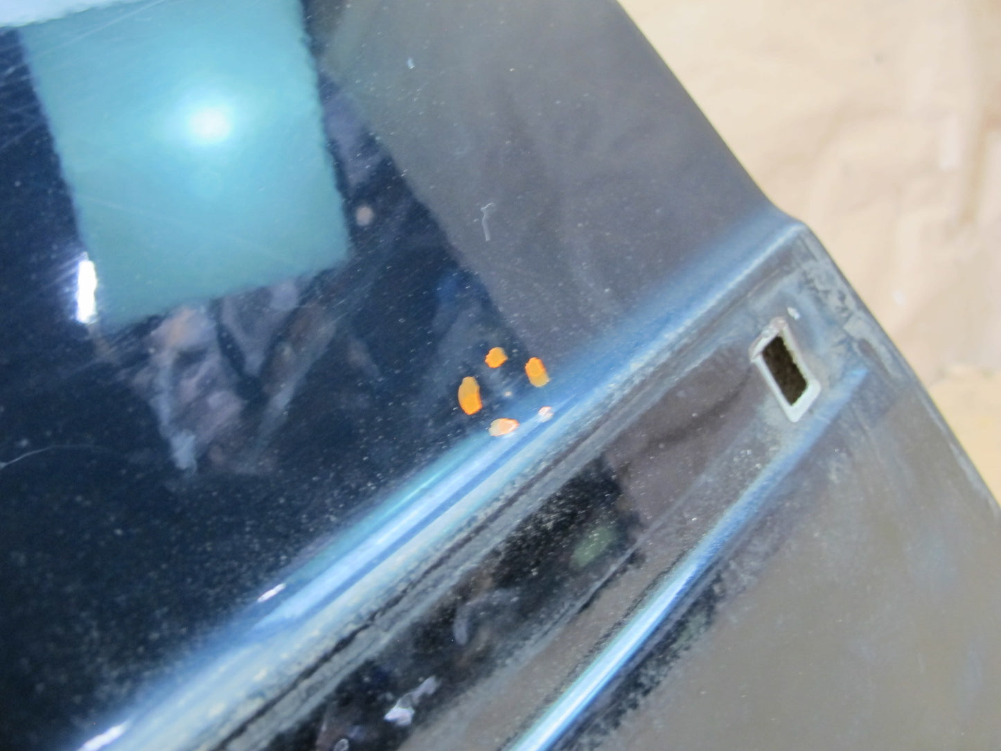 86-91 Mercedes W126 Front Left Fender Shell Cover Panel Black OEM