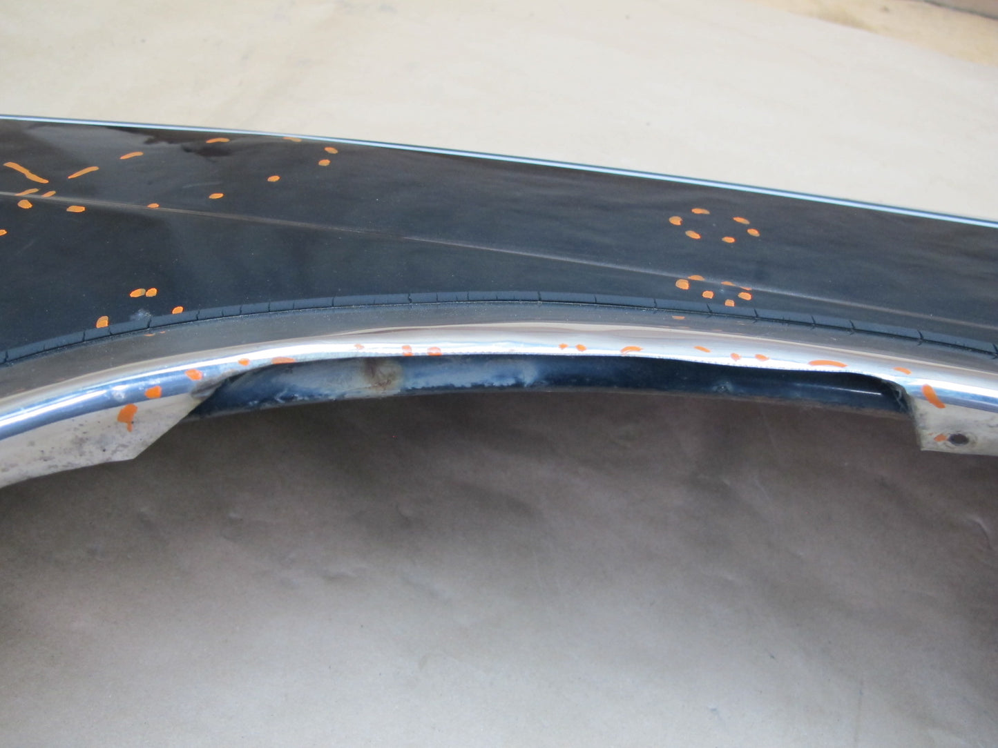 86-91 Mercedes W126 Front Left Fender Shell Cover Panel Black OEM