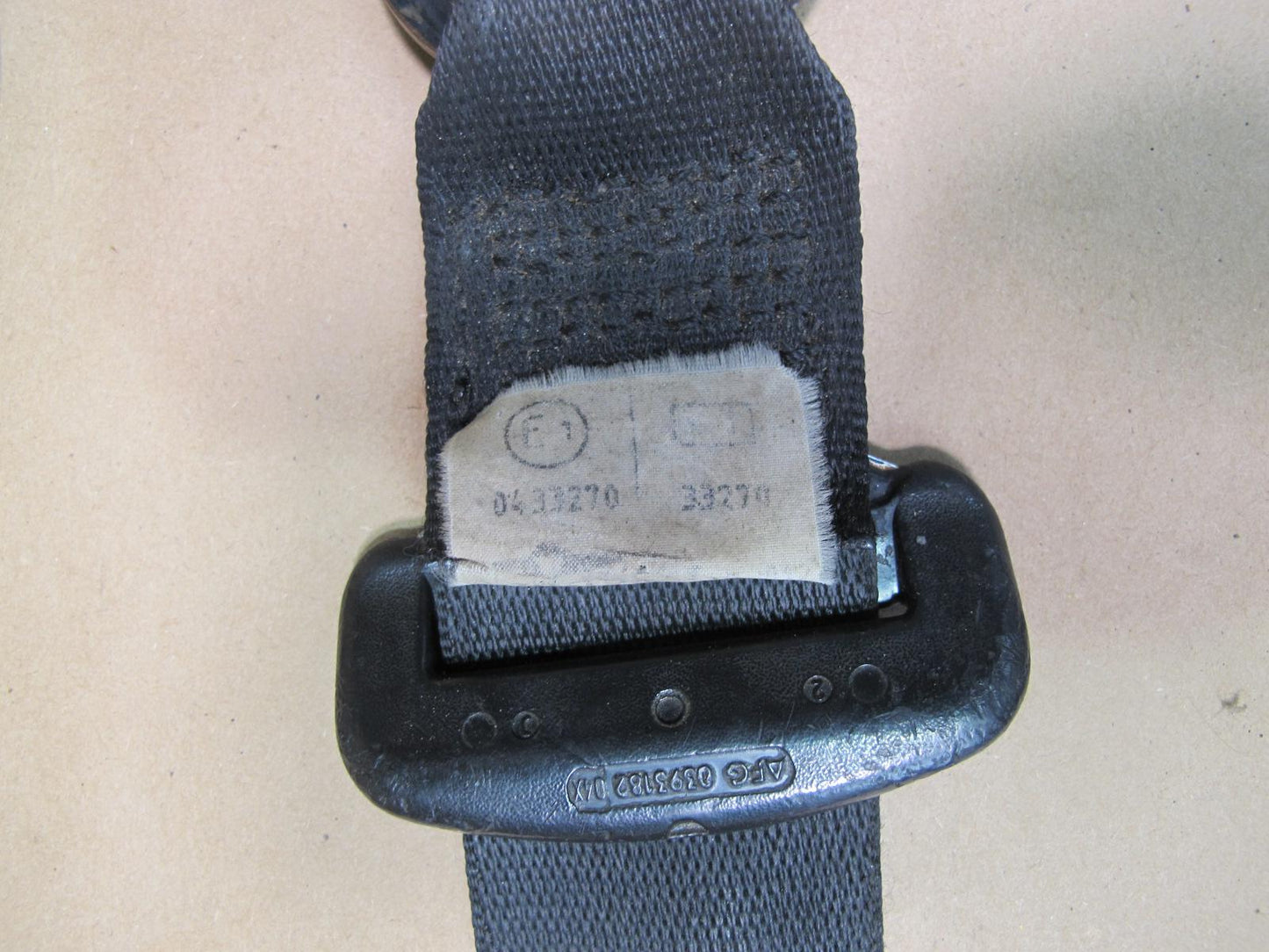 87-91 BMW E30 CONVERTIBLE FRONT LEFT & RIGHT SIDE SEATBELT RETRACTOR SET OEM