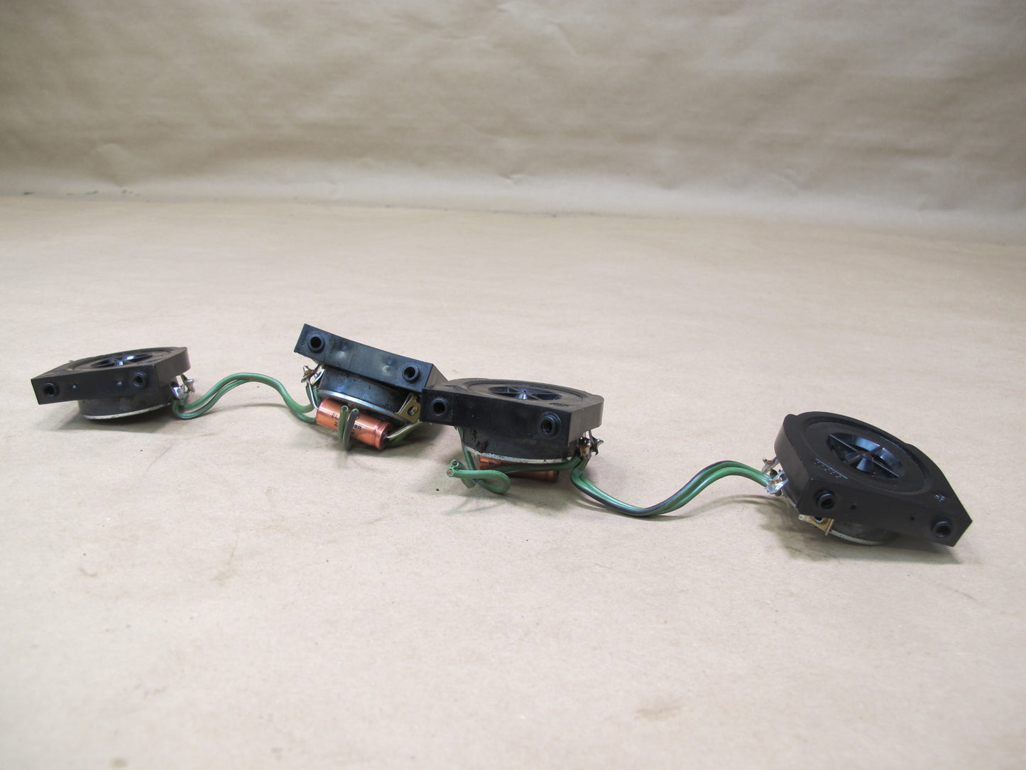 86-91 Mercedes W126 Set of 2 Pair Rear Left & Right Tweeter Speaker OEM