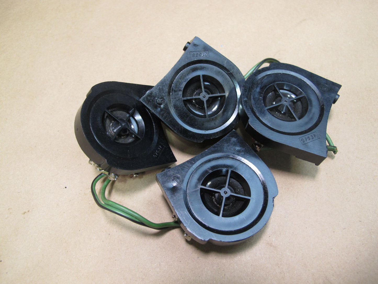 86-91 Mercedes W126 Set of 2 Pair Rear Left & Right Tweeter Speaker OEM