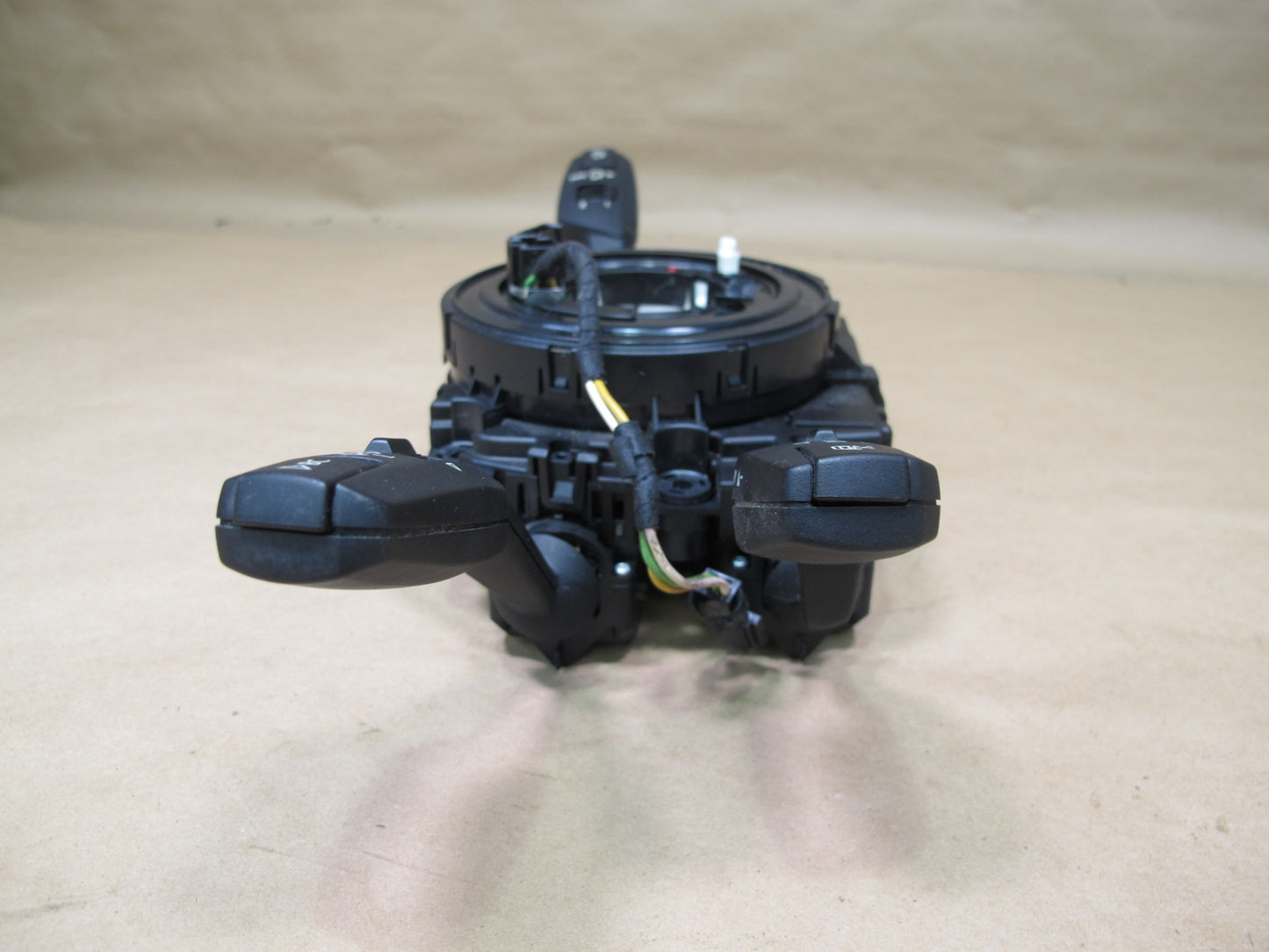 10-14 BMW E71 X6 STEERING COLUMN MULTI SWITCH CLOCK SPRING 9203110 OEM