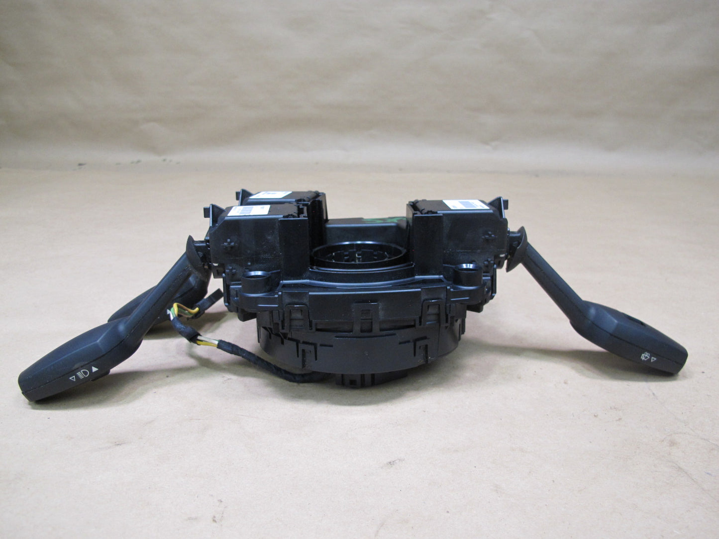 10-14 BMW E71 X6 STEERING COLUMN MULTI SWITCH CLOCK SPRING 9203110 OEM