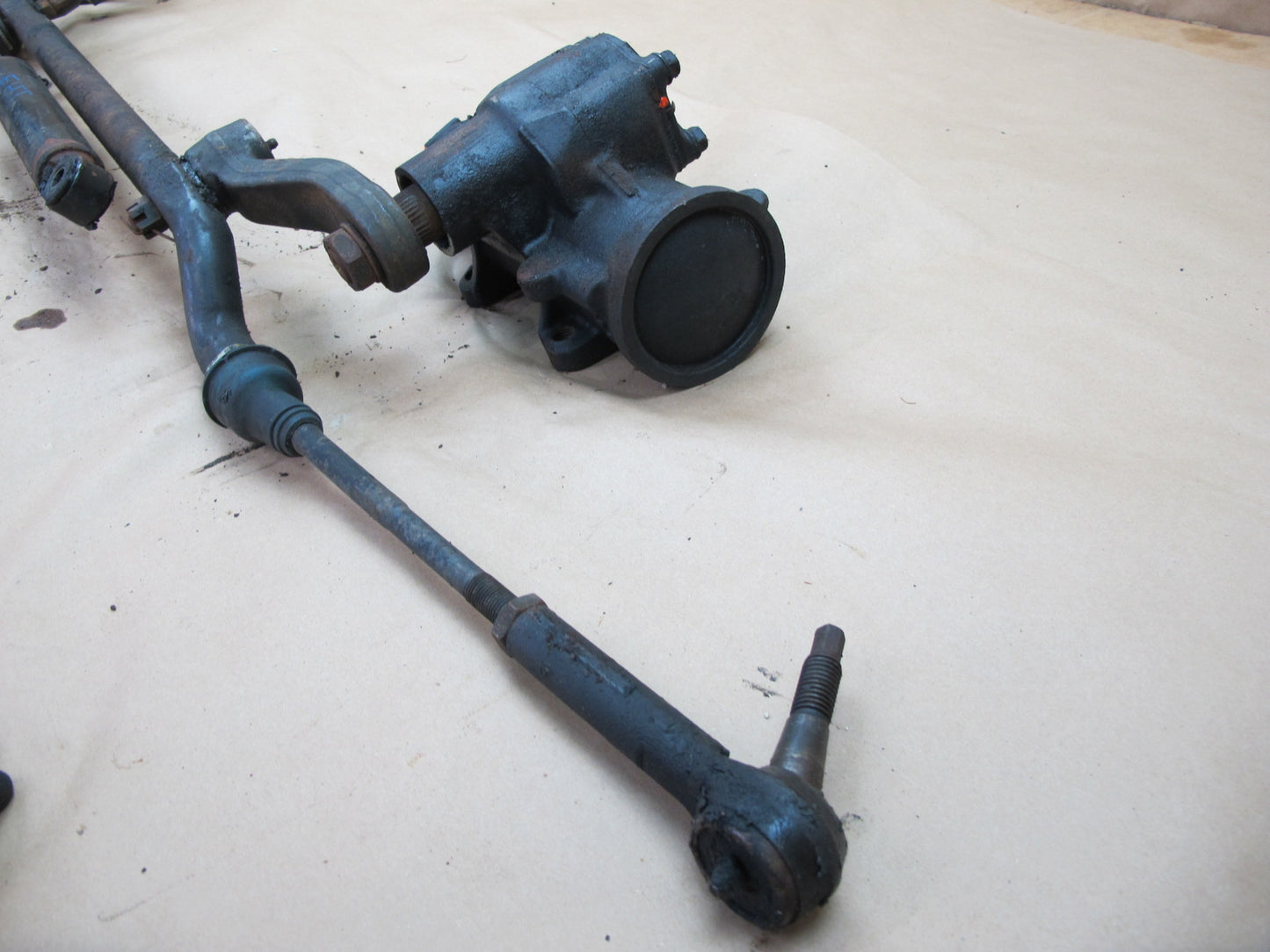 2003-2007 Hummer H2 4WD 6.0L Steering Gear Rack & Pinion Assembly
