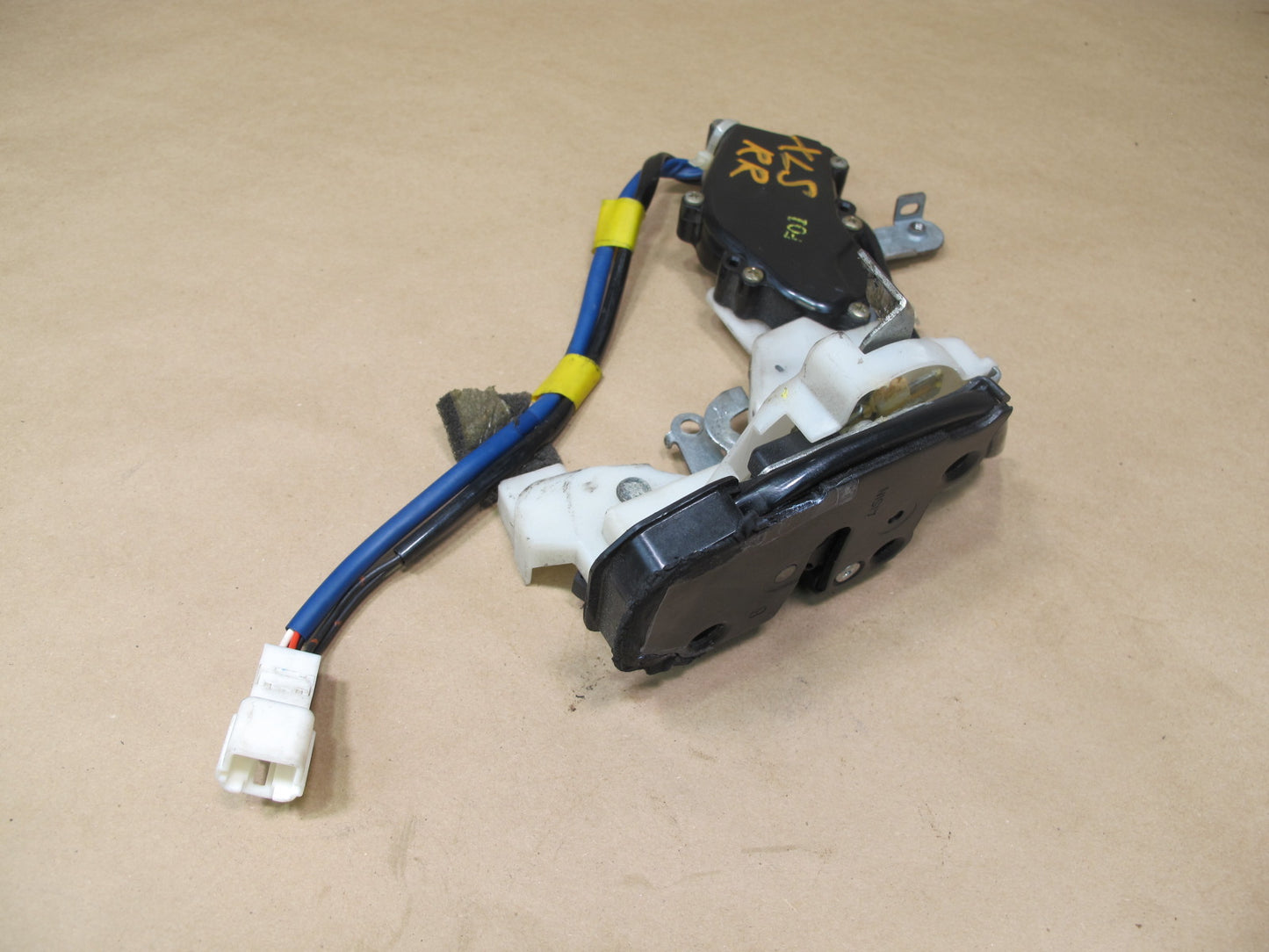 98-00 Lexus UCF20 LS400 Rear Right Passenger Side Door Lock Latch Actuator OEM