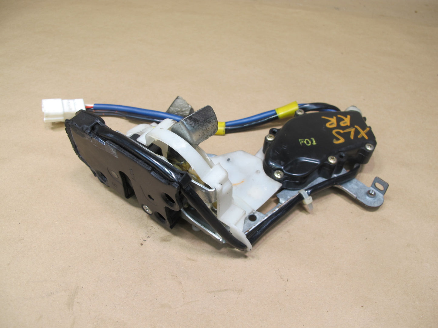98-00 Lexus UCF20 LS400 Rear Right Passenger Side Door Lock Latch Actuator OEM