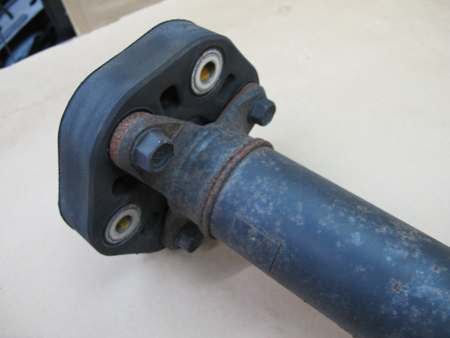 98-00 Lexus UCF20 LS400 RWD AT Automatic Rear Drive Shaft Driveshaft 101k OEM