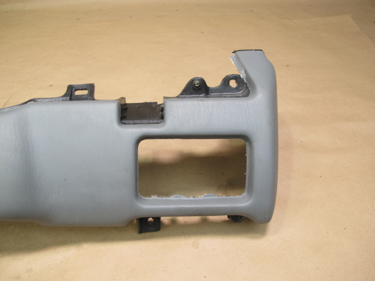 95-00 Lexus UCF20L LS400 Dash Front Left Lower Knee Trim Cover 55402-50040 OEM
