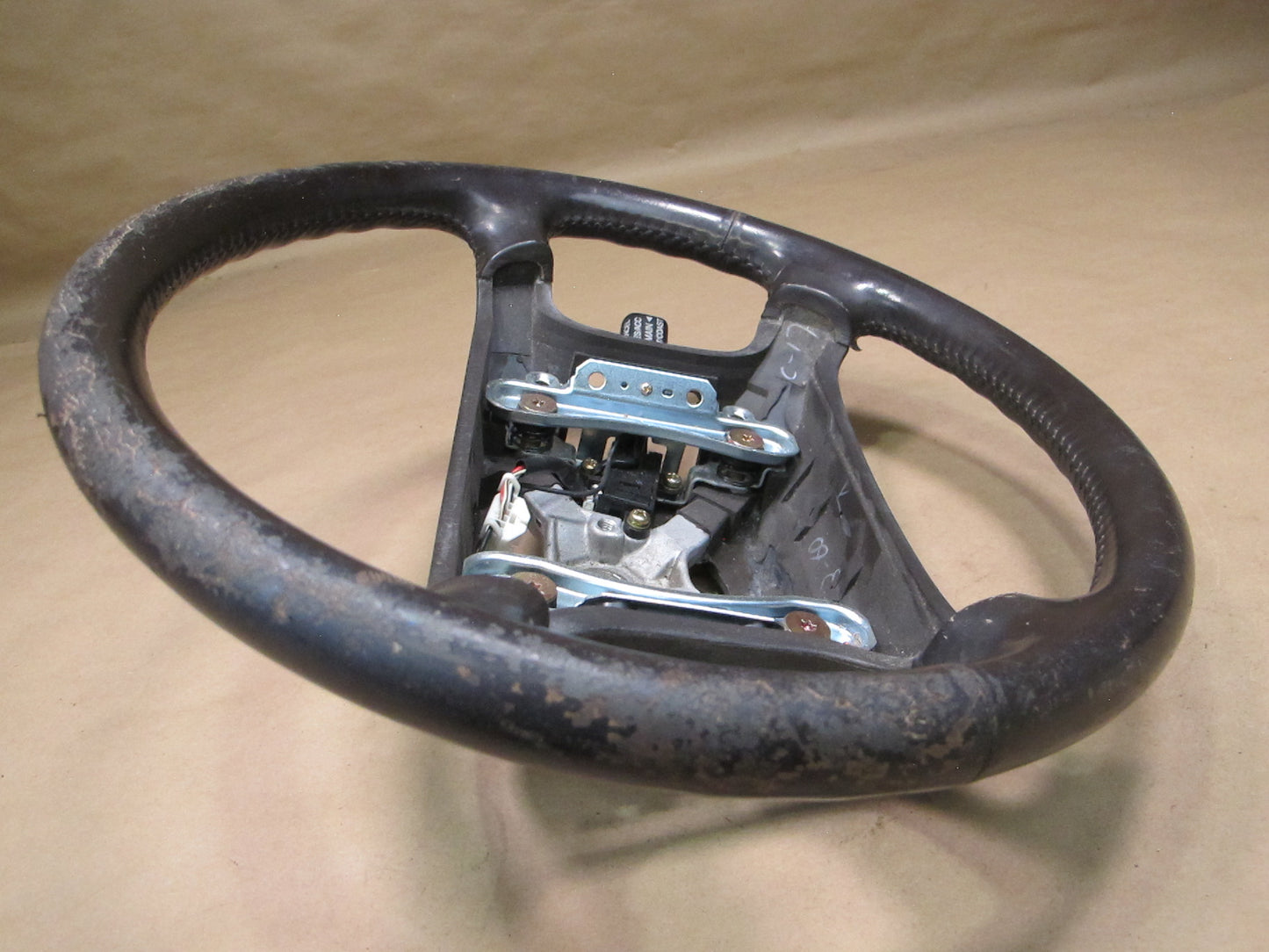 90-94 Lexus UCF10 LS400 Leather Steering w Cruise Switch OEM
