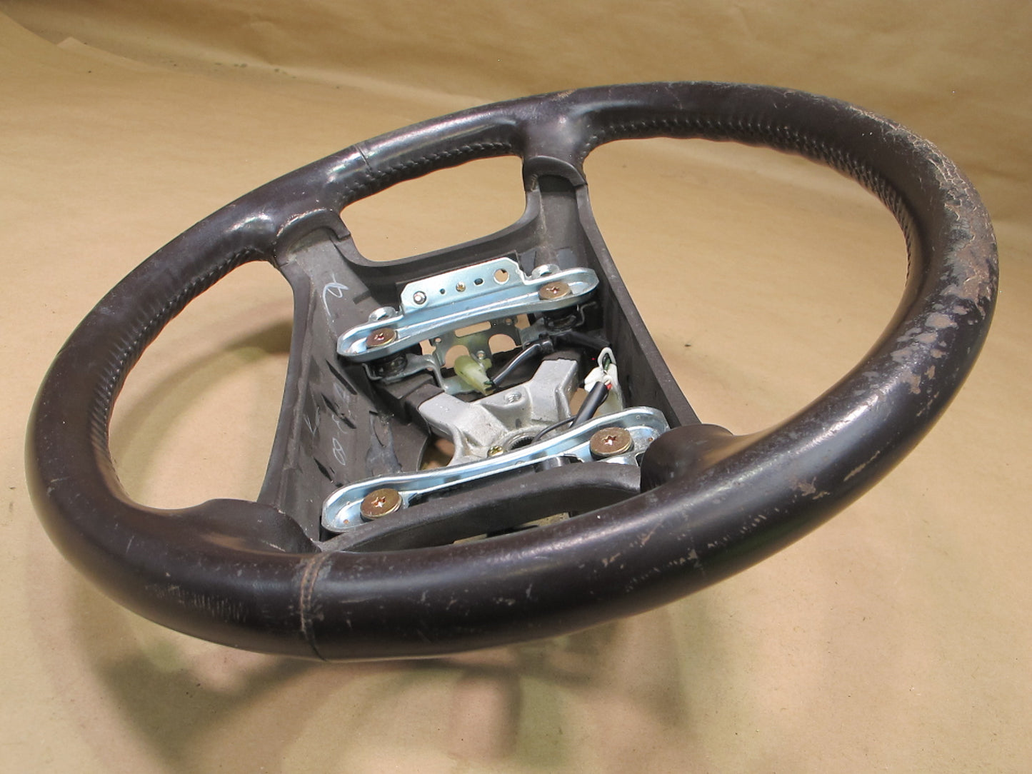 90-94 Lexus UCF10 LS400 Leather Steering w Cruise Switch OEM