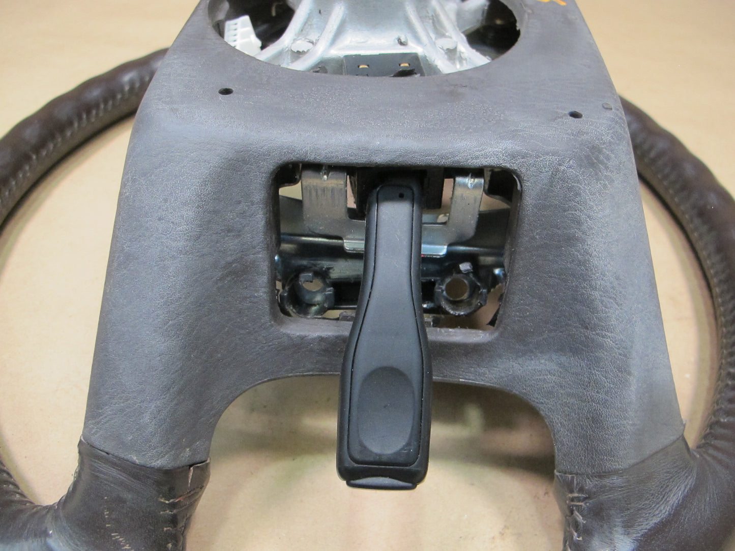 90-94 Lexus UCF10 LS400 Leather Steering w Cruise Switch OEM