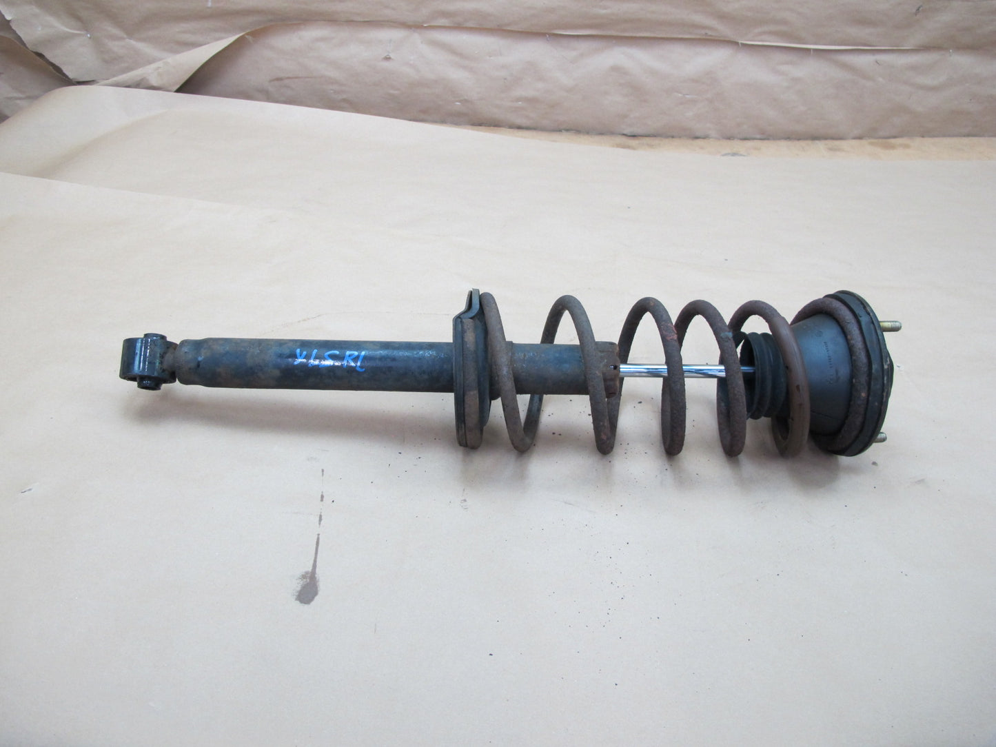 90-94 Lexus UCF10 LS400 Set of 2 Rear Strut Shock Absorber OEM