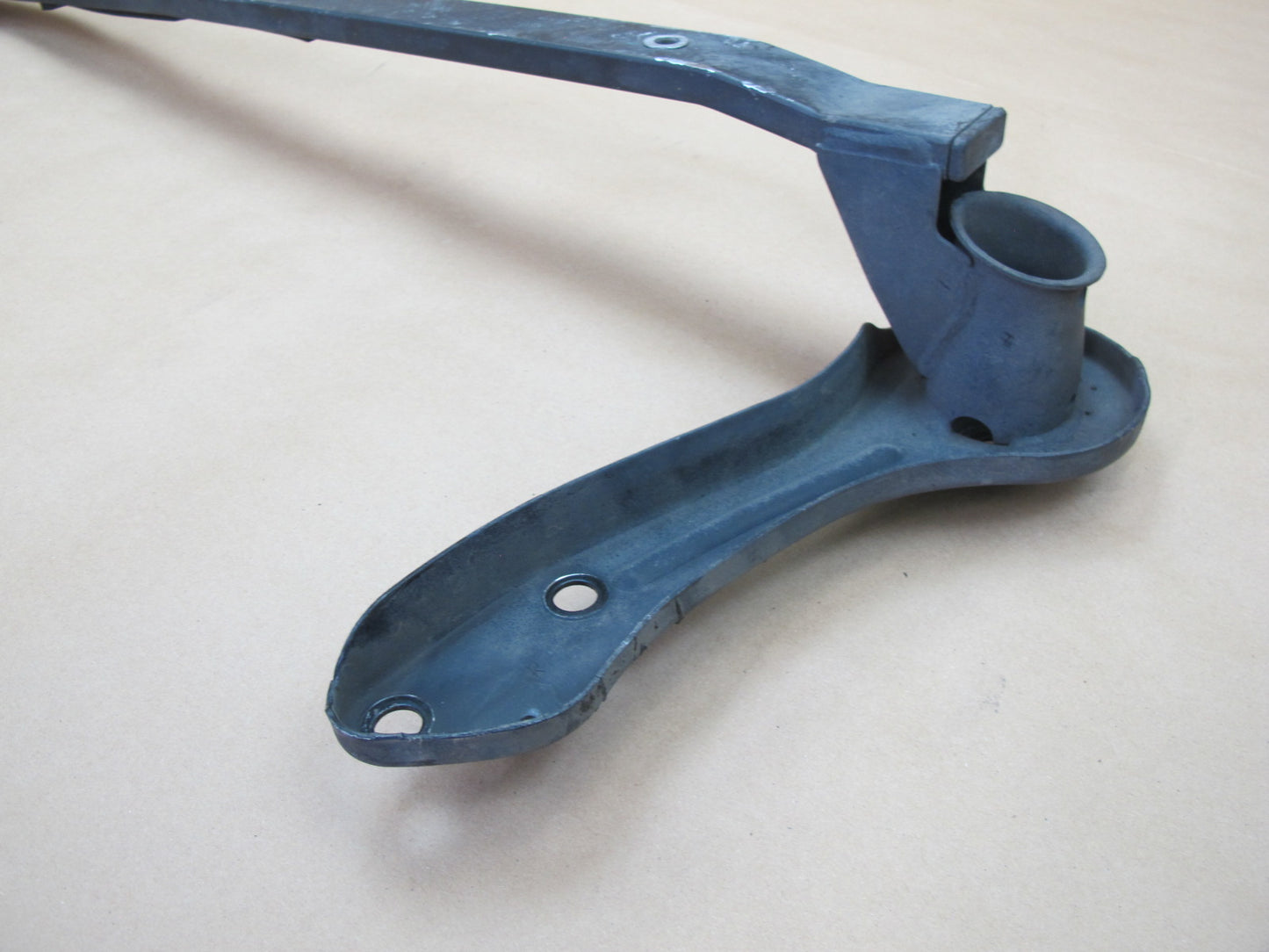 08-13 BMW E90 E92 E93 M3 Set of 2 Rear Suspension Reinforcement Rod Brace OEM