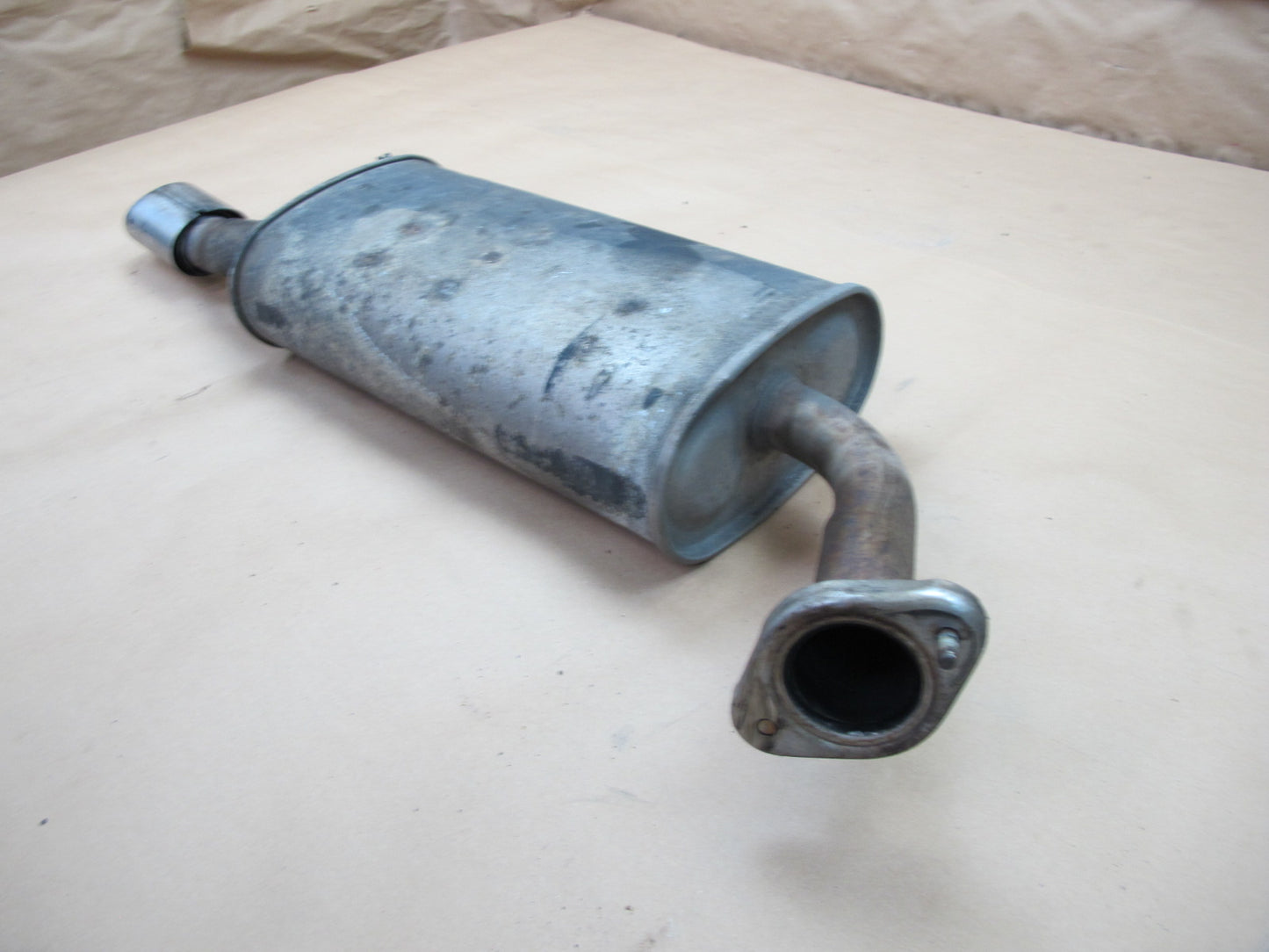90-94 Lexus LS400 UCF10 Rear Right Exhaust Muffler OEM