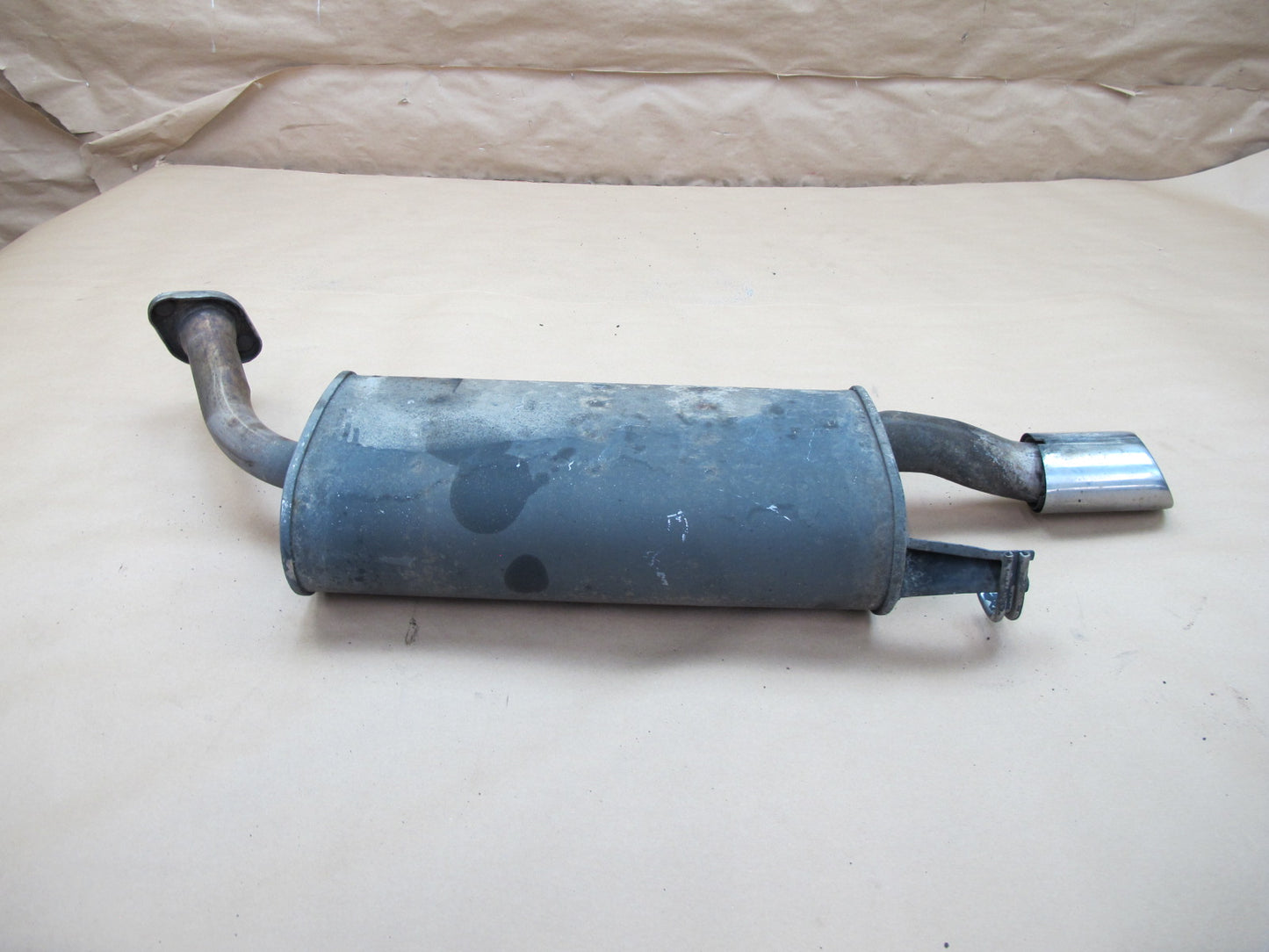 90-94 Lexus LS400 UCF10 Rear Right Exhaust Muffler OEM