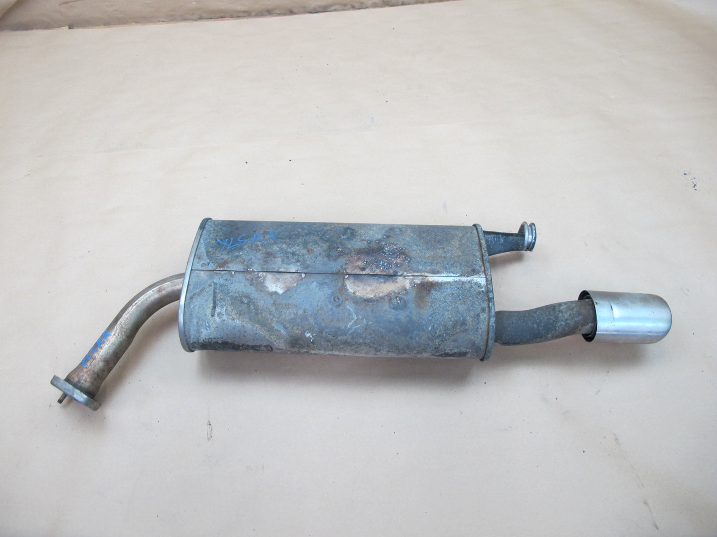90-94 Lexus LS400 UCF10 Rear Right Exhaust Muffler OEM