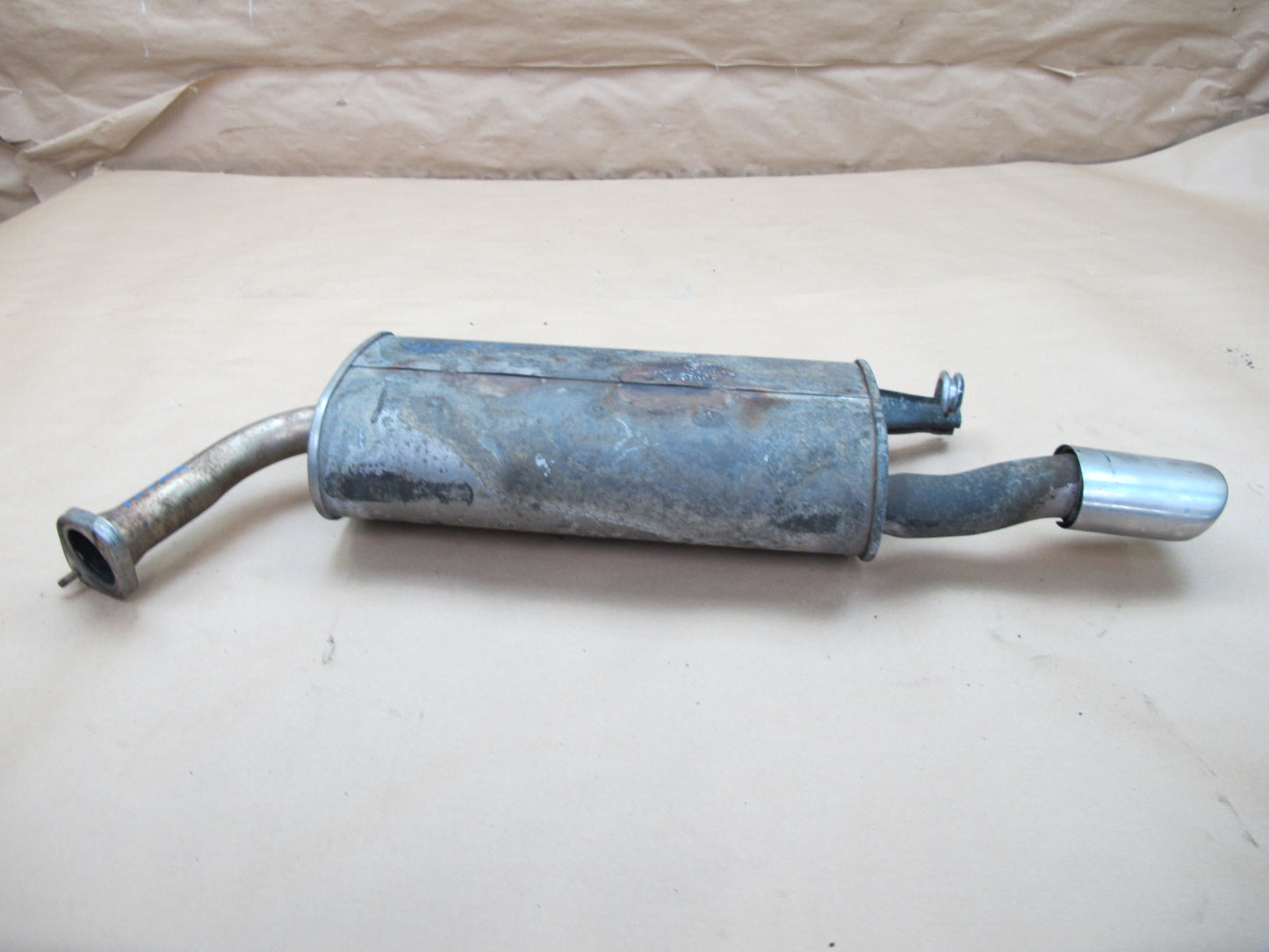 90-94 Lexus LS400 UCF10 Rear Right Exhaust Muffler OEM