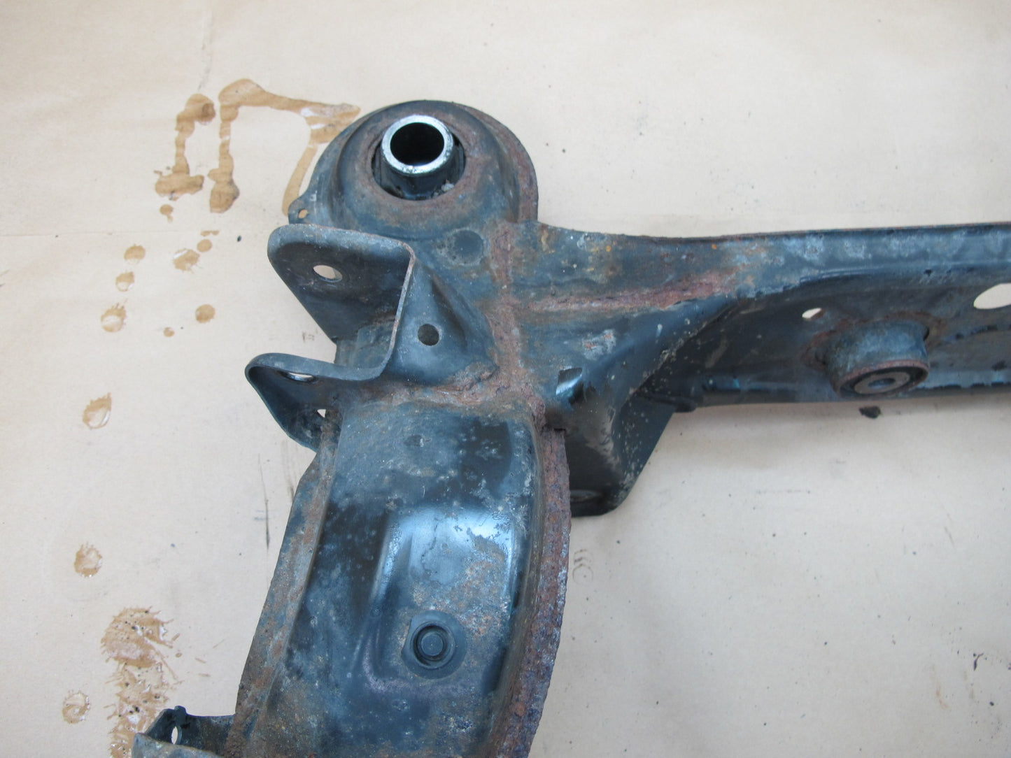 90-94 Lexus UCF10 LS400 Rear Suspension Crossmember Sub Frame Subframe OEM