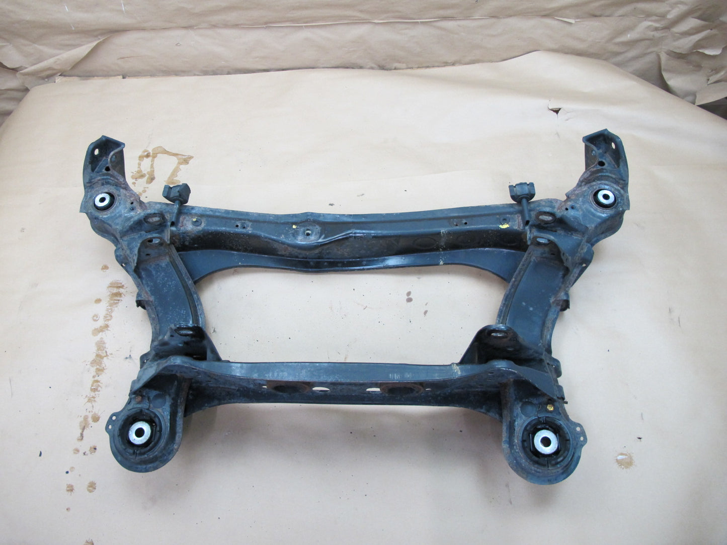 90-94 Lexus UCF10 LS400 Rear Suspension Crossmember Sub Frame Subframe OEM